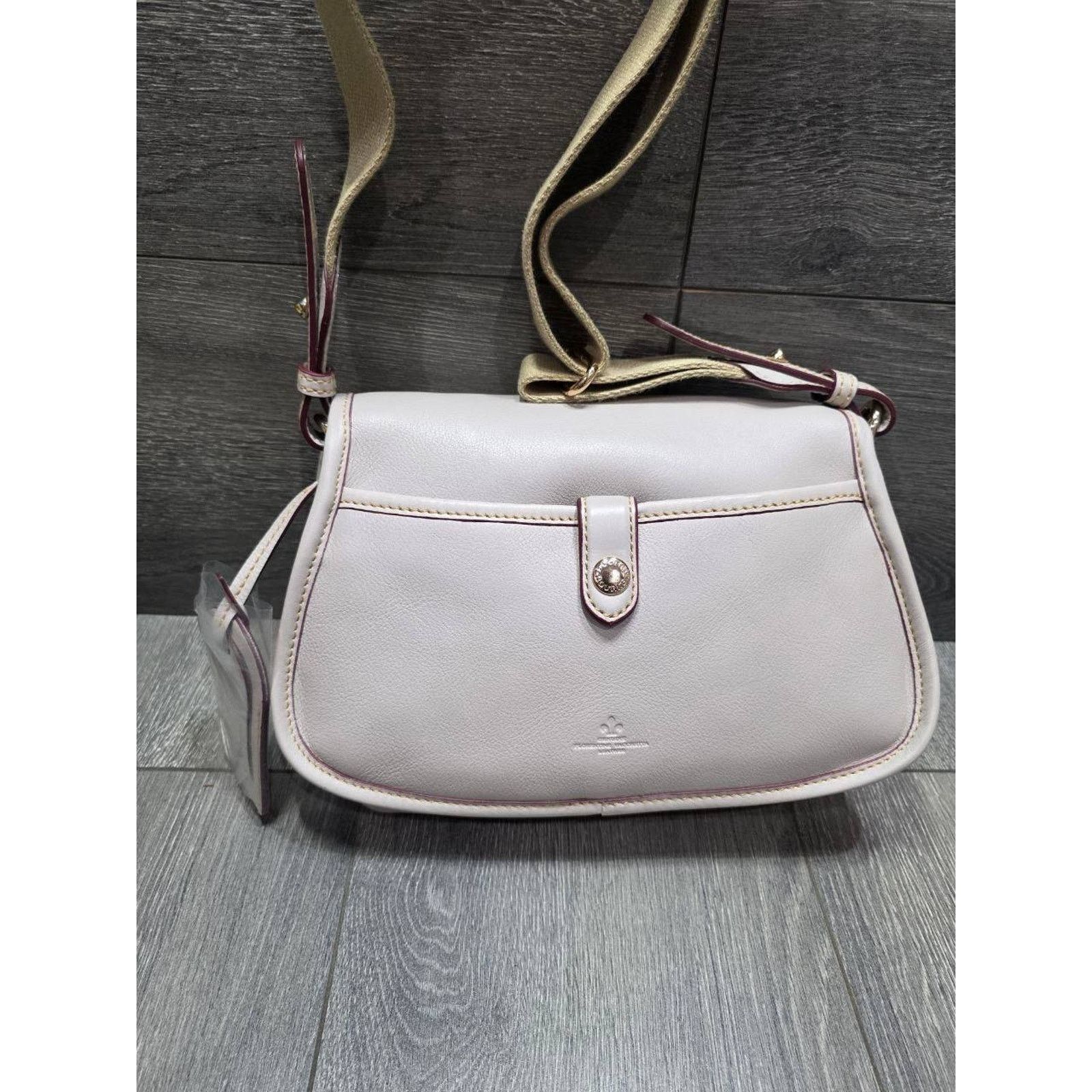 Dooney & Bourke Dooney & Bourke Florentine Bucket Bag Purse Ecru bag B000554 Size ONE SIZE - 7 Thumbnail
