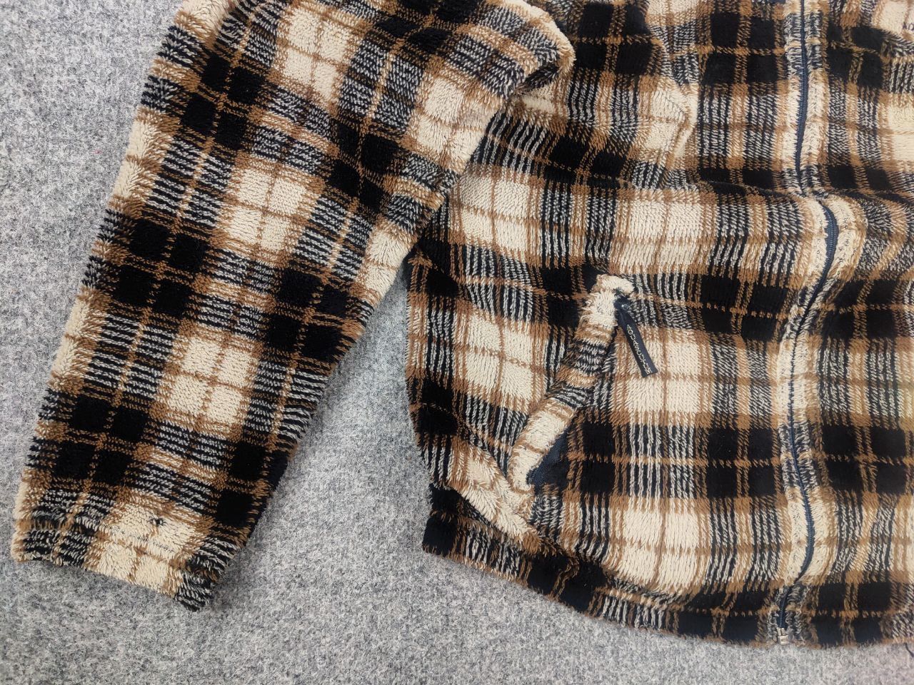 Aquascutum Vintage Aquascutum Zip-Up fleece brown check Sherpa jacket Size US L / EU 52-54 / 3 - 11 Thumbnail