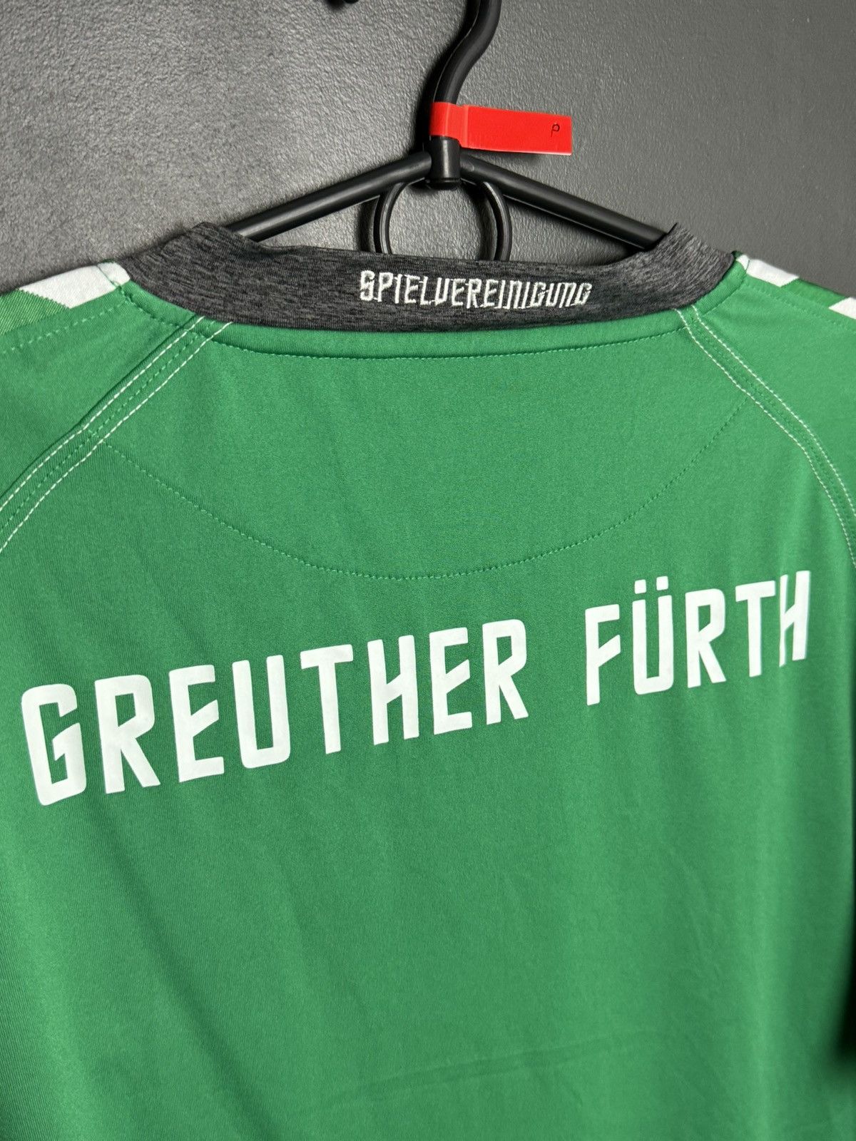 Hummel BNWT Greuther Furth 13/14 Home Football Soccer Jersey Shirt Size US L / EU 52-54 / 3 - 4 Thumbnail