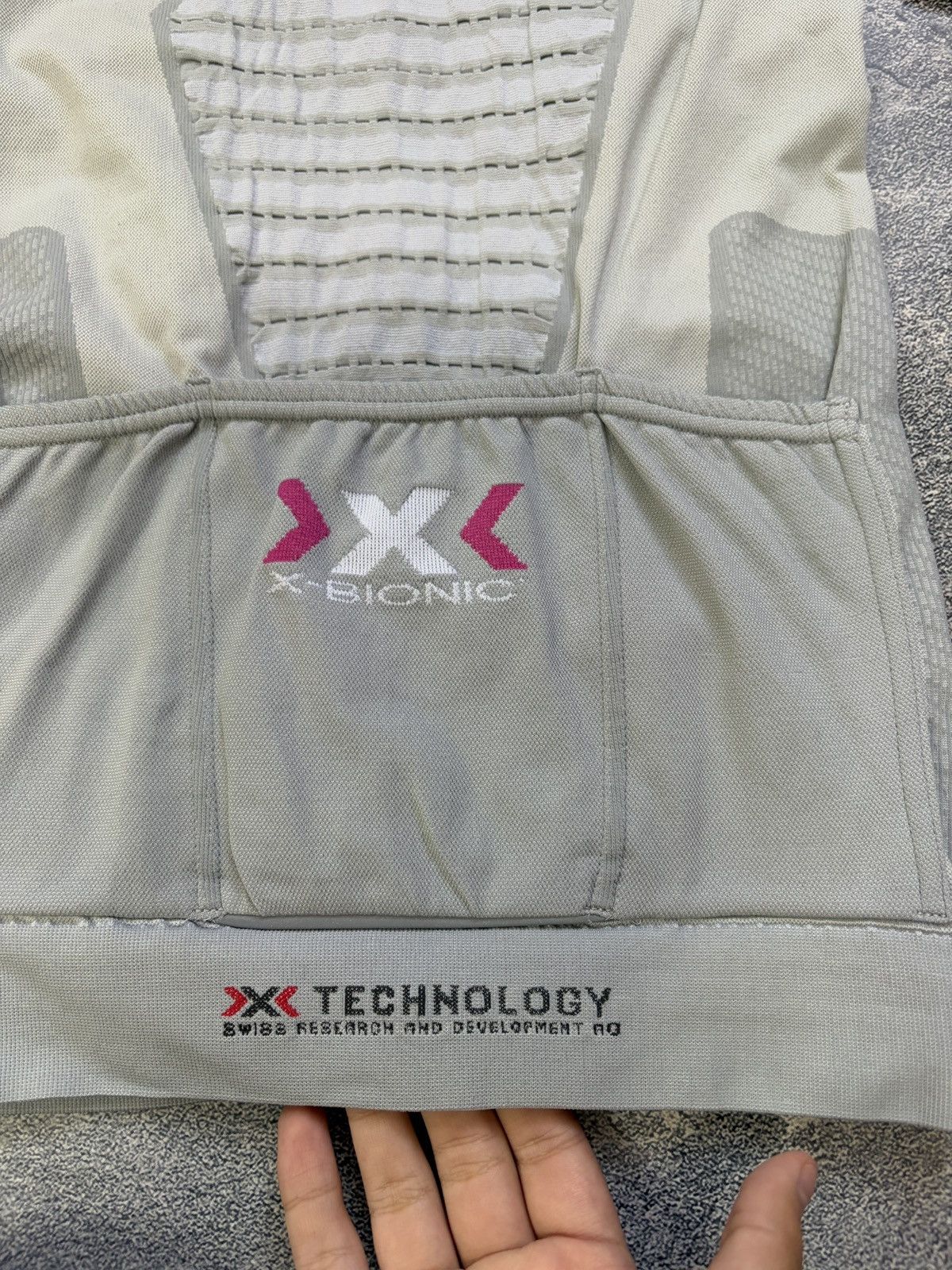 Vintage X-Bionic Lady Bike Race Short Sleeve Jersey Gray/Pink Size M Size M / US 6-8 / IT 42-44 - 9 Thumbnail