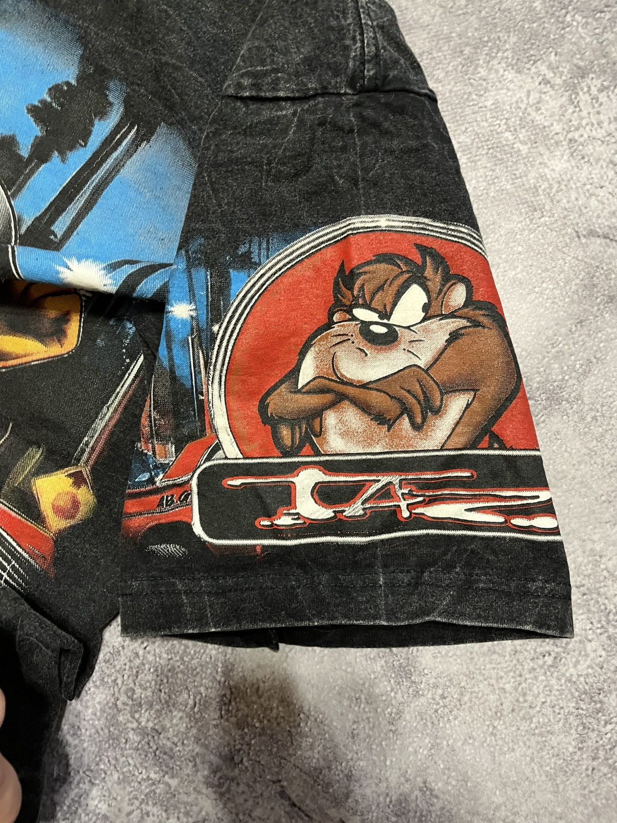 Cartoon Network Vintage Taz all over print tee shirt Disney Size US XL / EU 56 / 4 - 5 Thumbnail