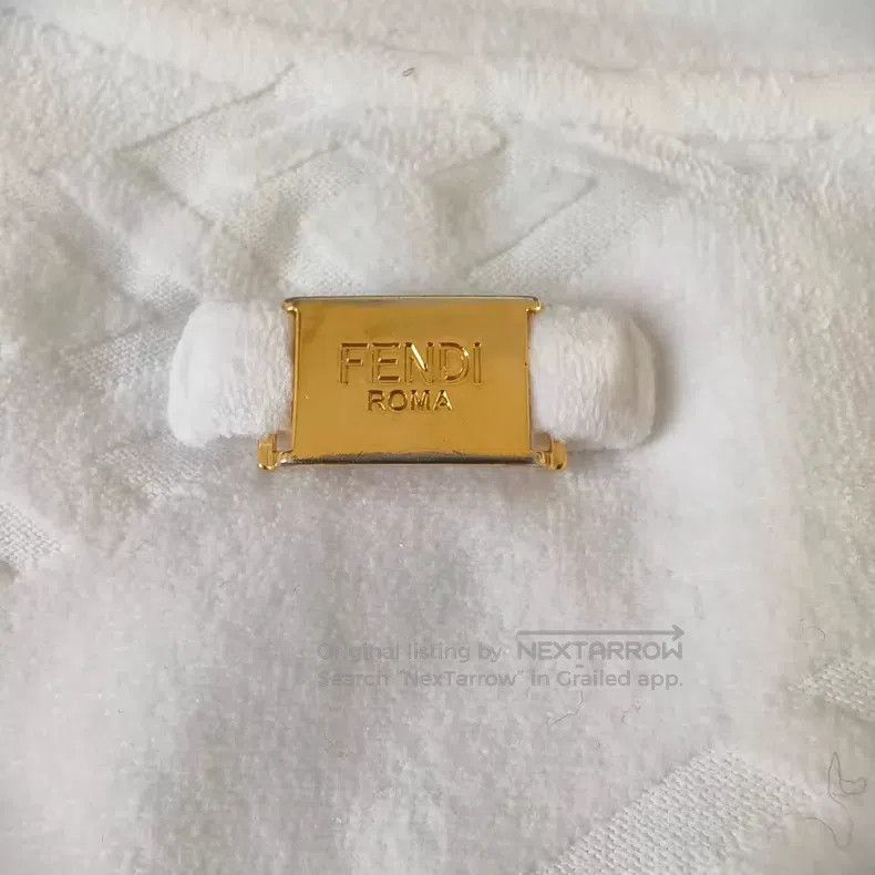 Fendi Fendi Towel Full Logo Sweatshirt Size US XS / EU 42 / 0 - 6 Thumbnail