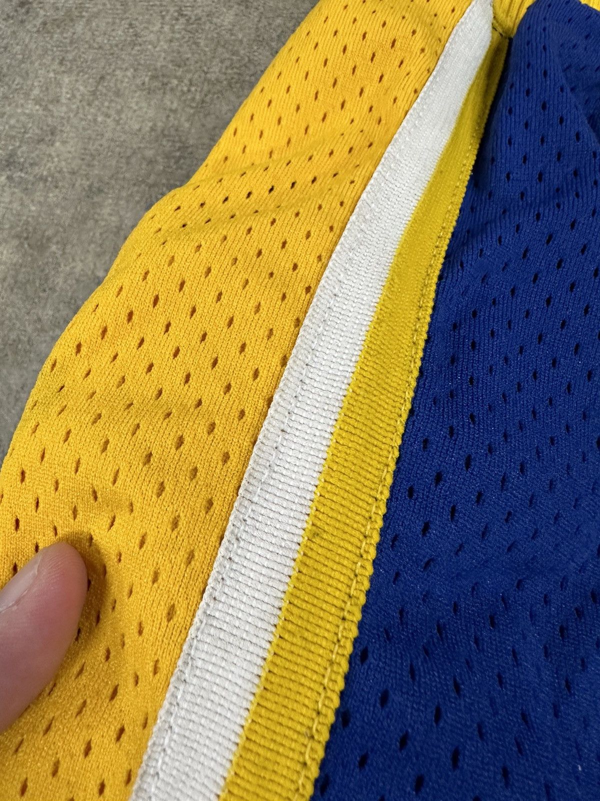 Champion Vintage 90s Champion Golden State Warriors Authentic Pro Cut Size US 38 / EU 54 - 6 Thumbnail