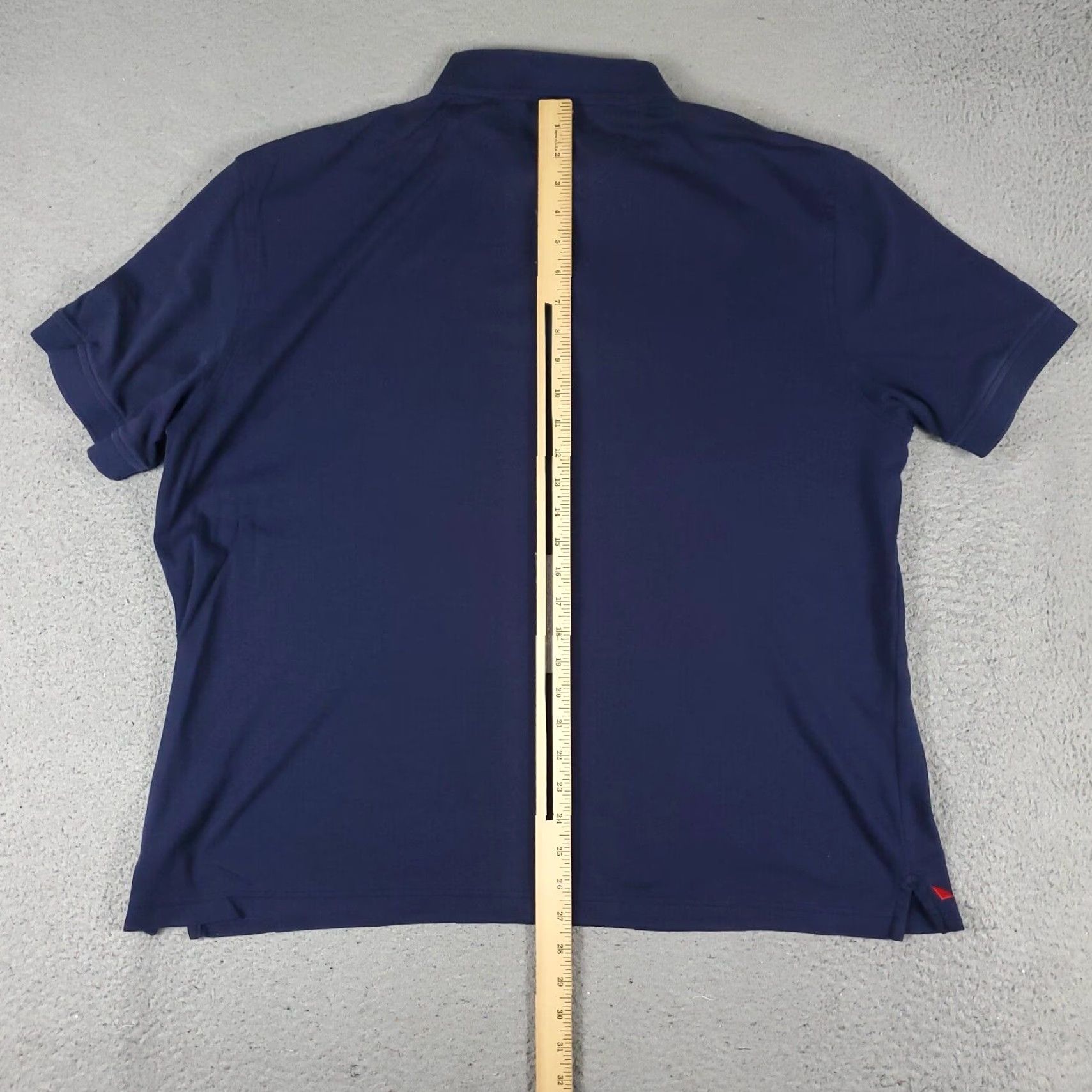UNTUCKit VINTAGE UNTUCKit Polo Shirt Mens 2XL Blue Golf Adult Short Sleeve Polo 2XL Blue UNTUCKit Mens Polo Shirt Regular Fit Men Red? Size US XXL / EU 58 / 5 - 5 Thumbnail