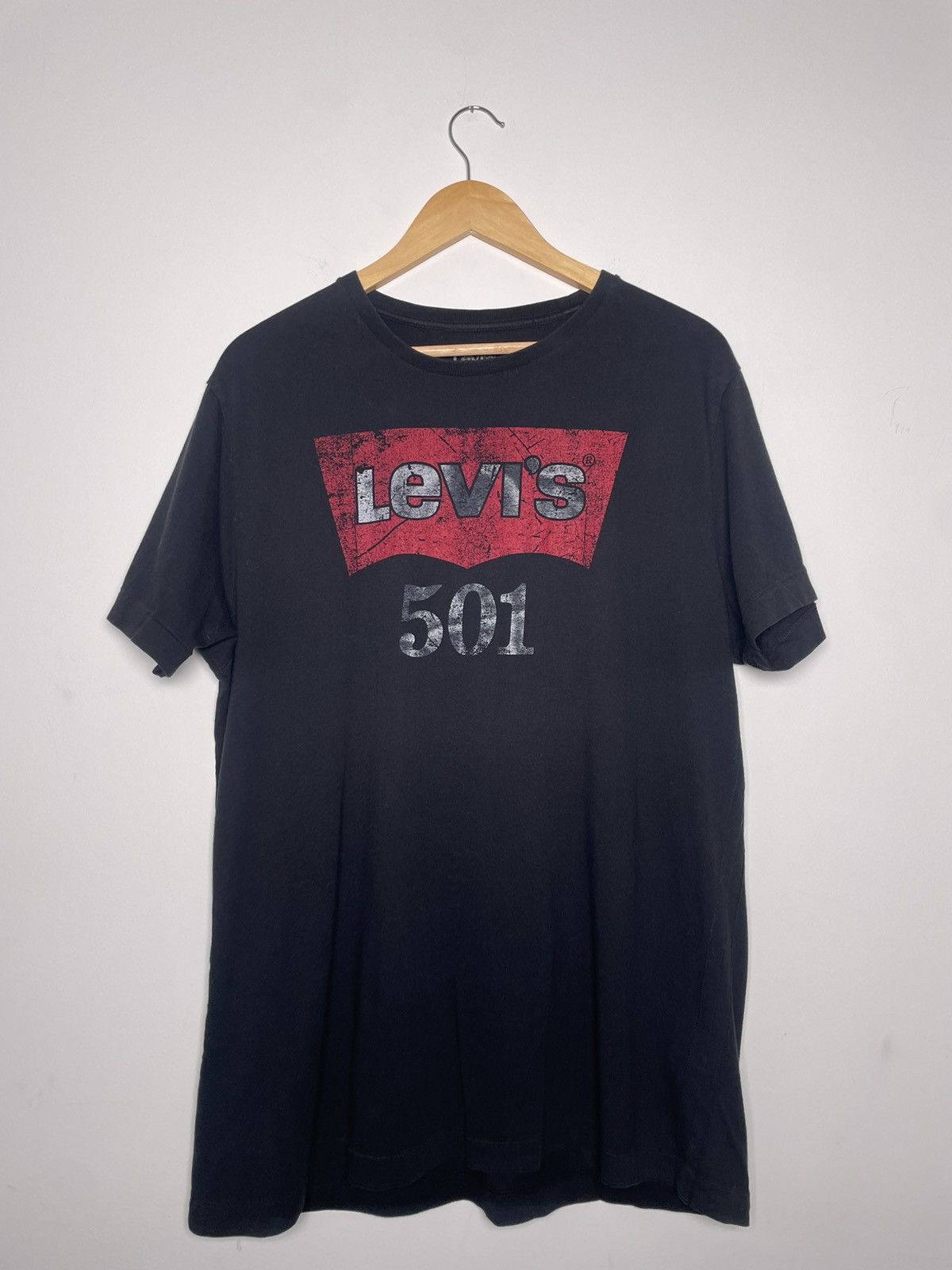 Levi's Levi’s 501 Graphic Tee Black – Size XL Size US XL / EU 56 / 4 - 1 Thumbnail