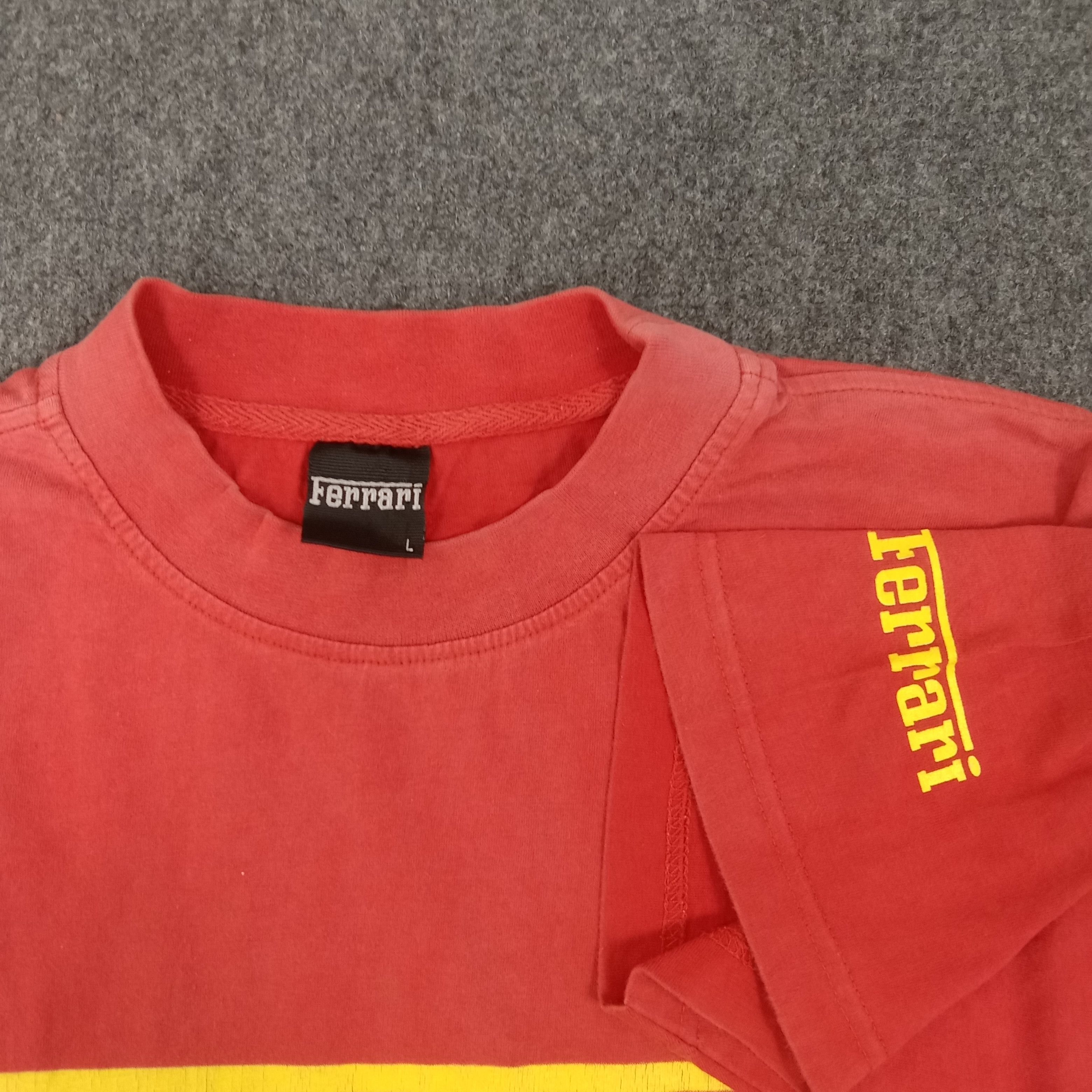 Vintage Ferrari Formula One F1 Racing Team Tshirt Size US L / EU 52-54 / 3 - 3 Thumbnail