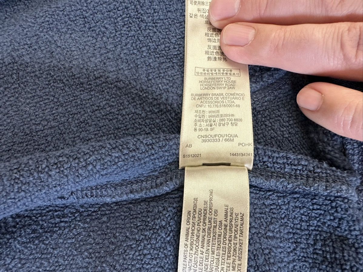 Burberry Burberry x custom hoodie size M Size US M / EU 48-50 / 2 - 12 Thumbnail