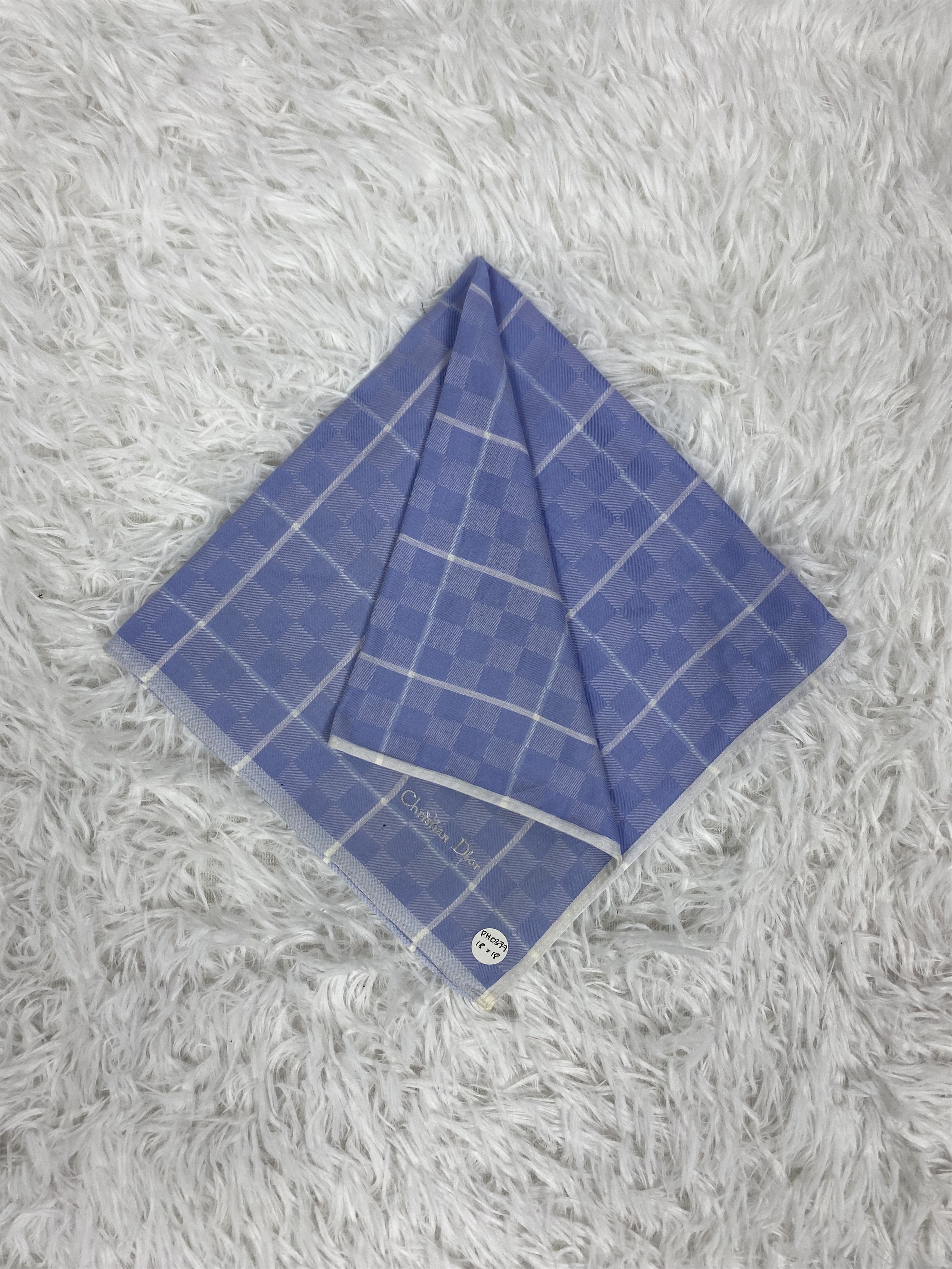 Vintage Vintage Christian Dior Handkerchief Neckerchief PH0377 Size ONE SIZE - 1 Thumbnail