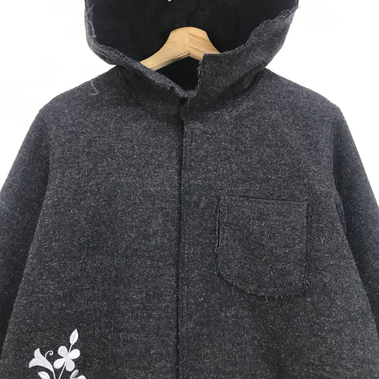 Japanese Brand × Yohji Yamamoto Ined Homme by Yohji Yamamoto Art Flower Distressed Wool Size US S / EU 44-46 / 1 - 5 Thumbnail