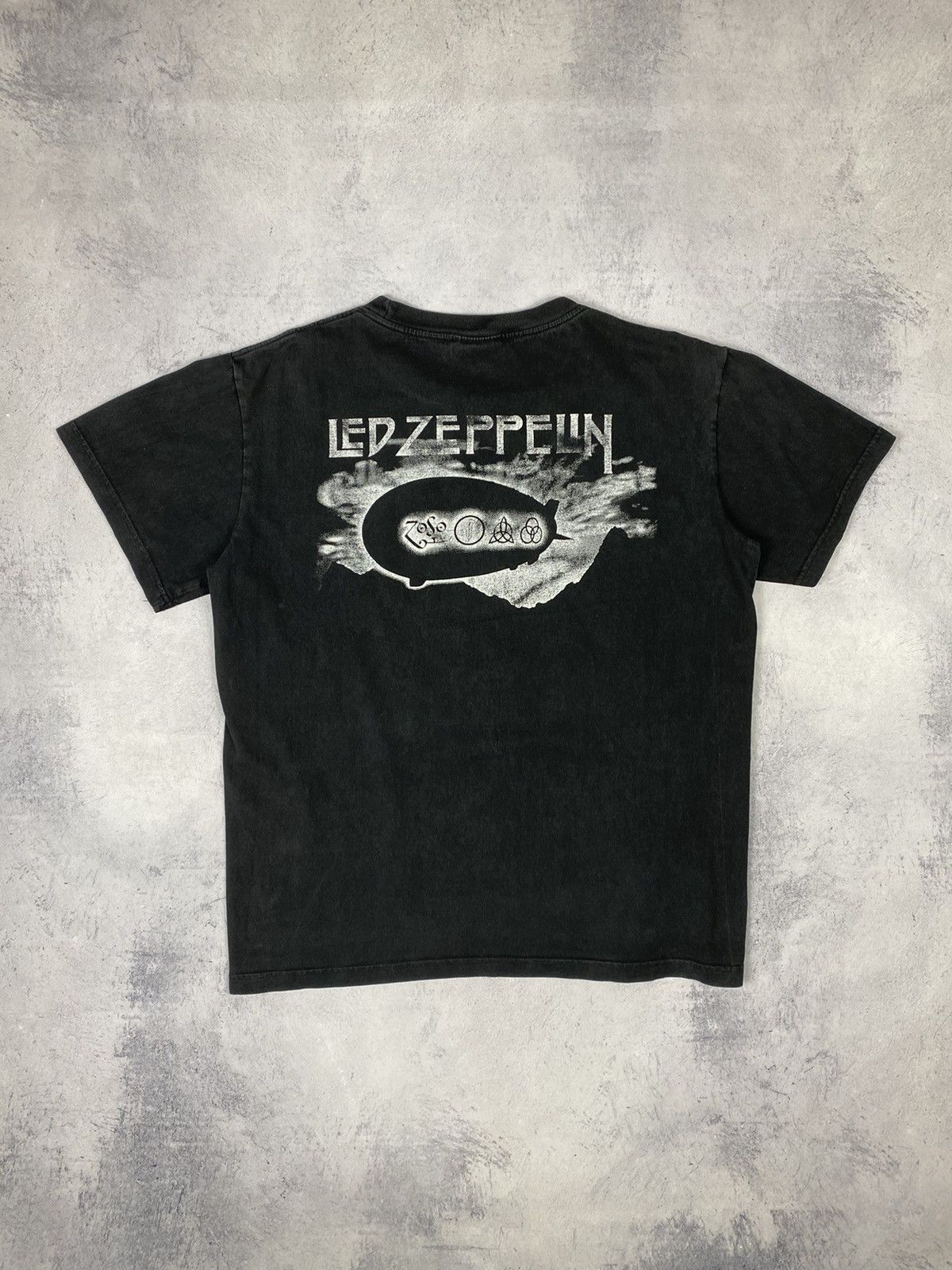 Vintage Vintage 90s Led Zeppelin Zoso Winterland Tee Size US L / EU 52-54 / 3 - 10 Thumbnail