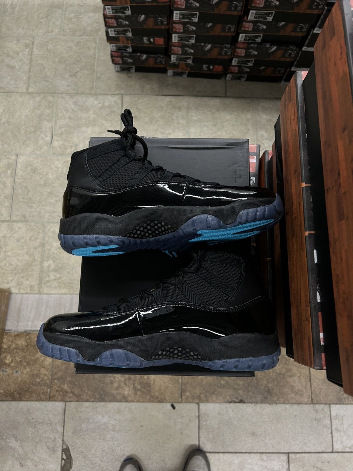 Jordan Brand Jordan 11’s Gamma sz 10 Size US 10 / EU 43 - 4 Thumbnail