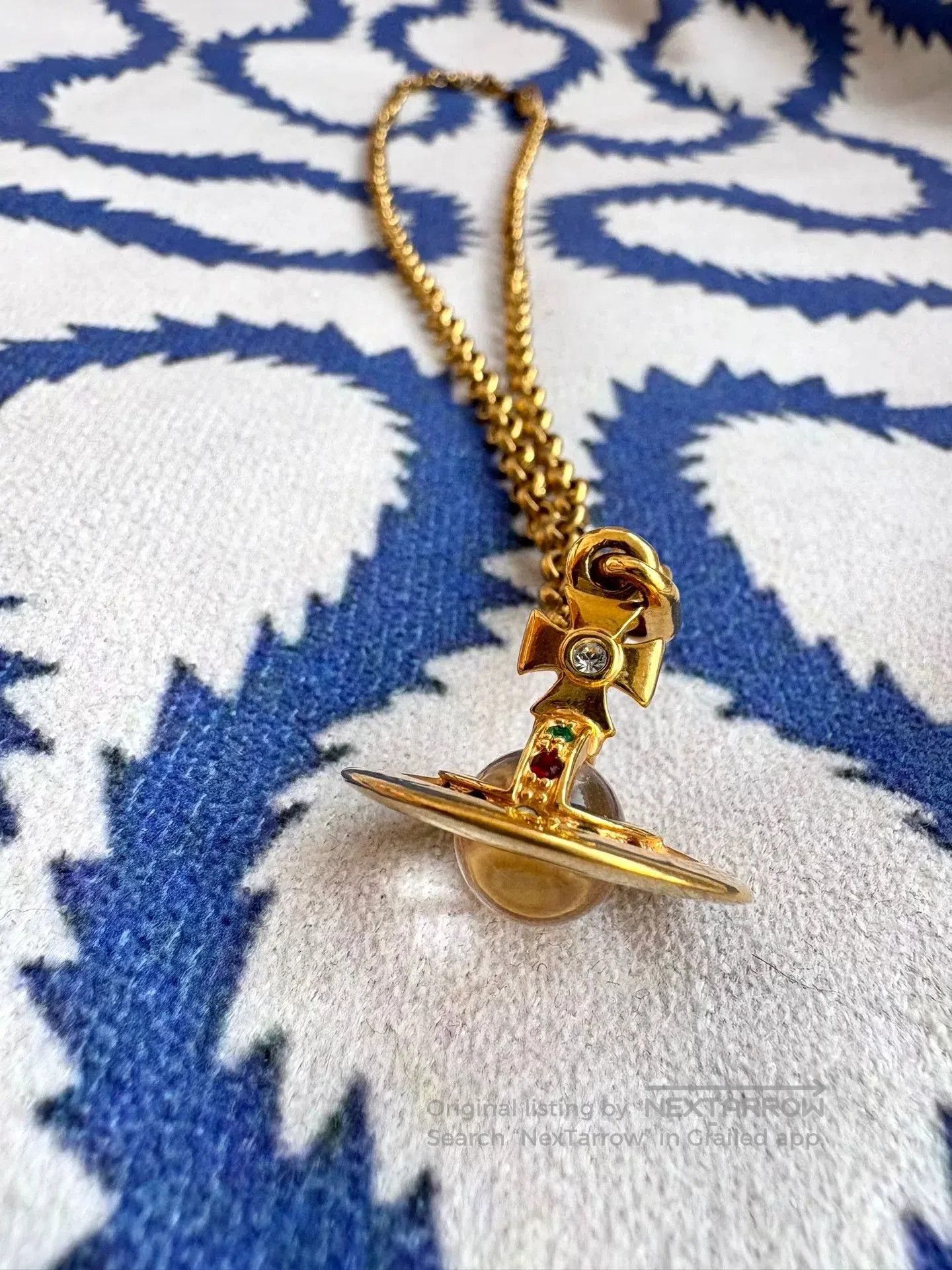 Vivienne Westwood Vivienne Westwood Gold Saturn Orb Necklace. Size ONE SIZE - 6 Thumbnail