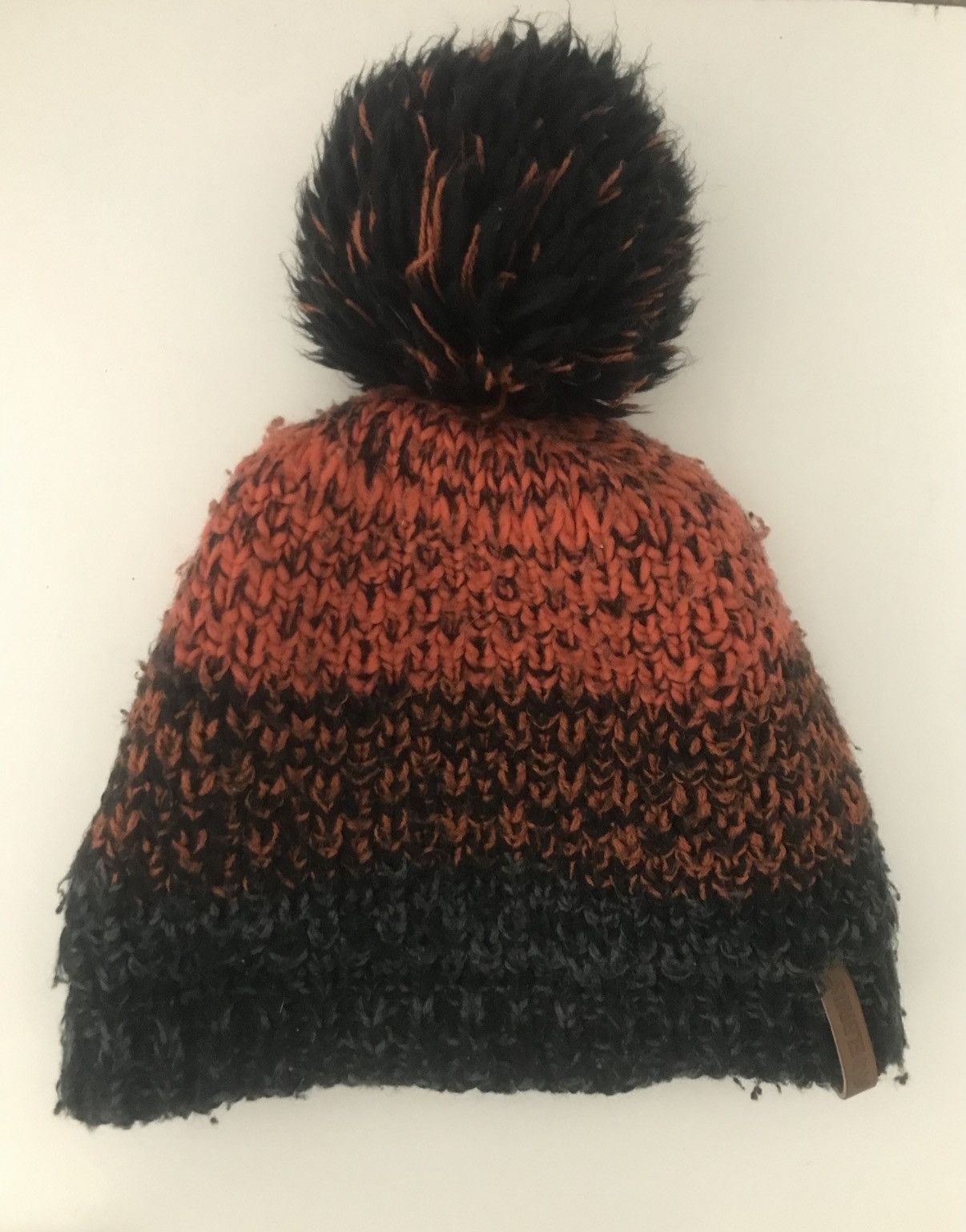 H&M Orange-and-Black Beanie with Pom-Pom Size 32 - 2 Thumbnail