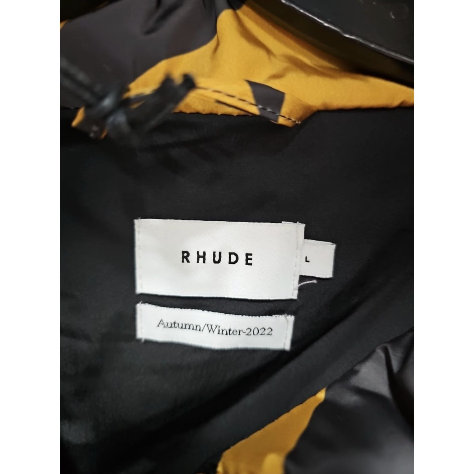 Rhude RHUDE Jacket Puffer ALL OVER Chevron Pattern Multicolor Yellow Chest 27 Length 25 Size L Mens Size US L / EU 52-54 / 3 - 4 Thumbnail