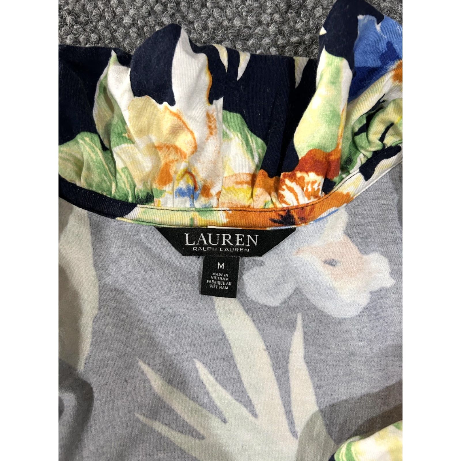 Ralph Lauren Lauren Ralph Lauren Shirt Womens Medium Navy Floral Wrap Peplum Top Blouse Size M / US 6-8 / IT 42-44 - 4 Thumbnail