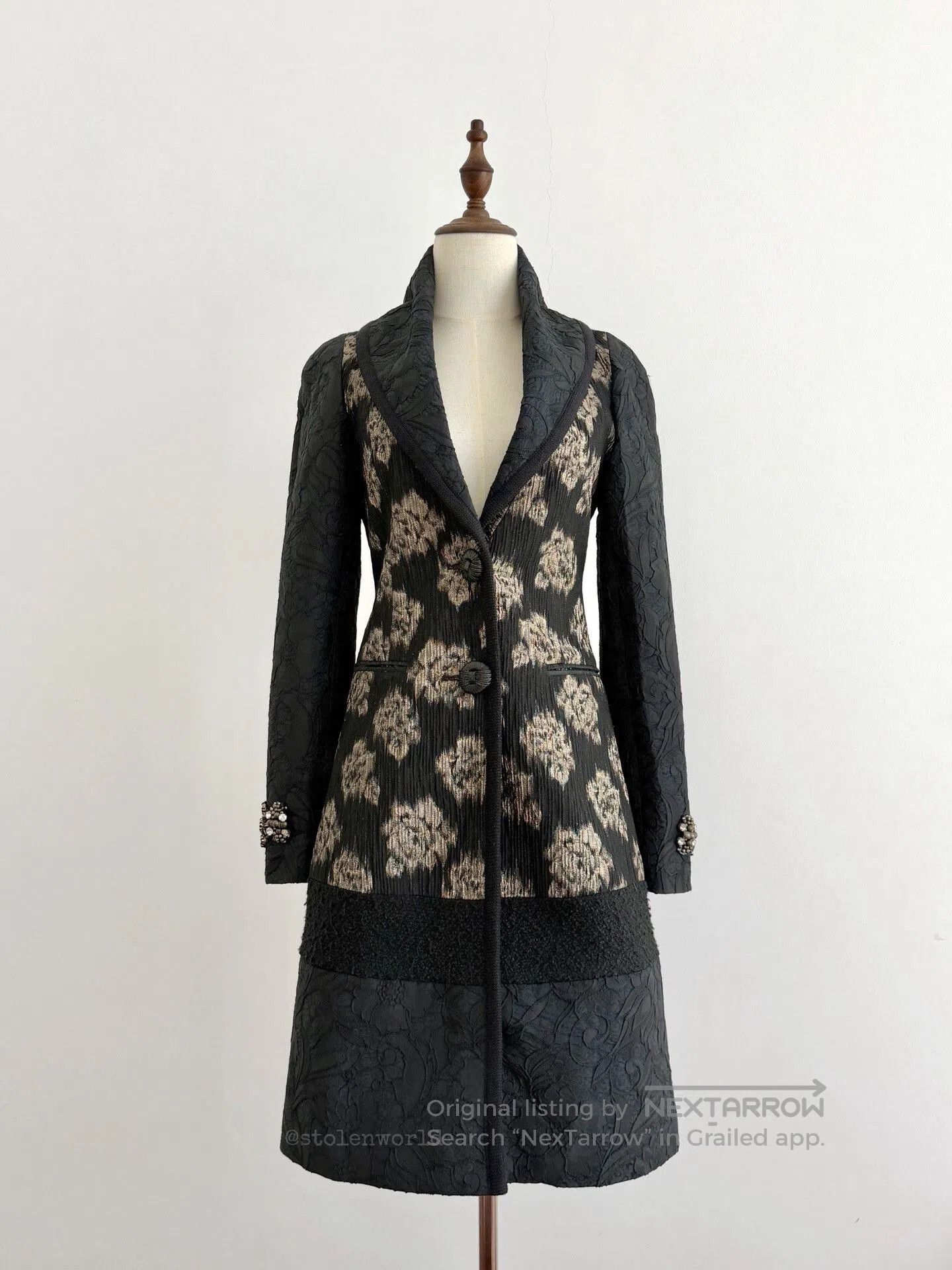 Kenzo kenzo floral embellished coat with intricate detailing. Size M / US 6-8 / IT 42-44 - 1 Thumbnail