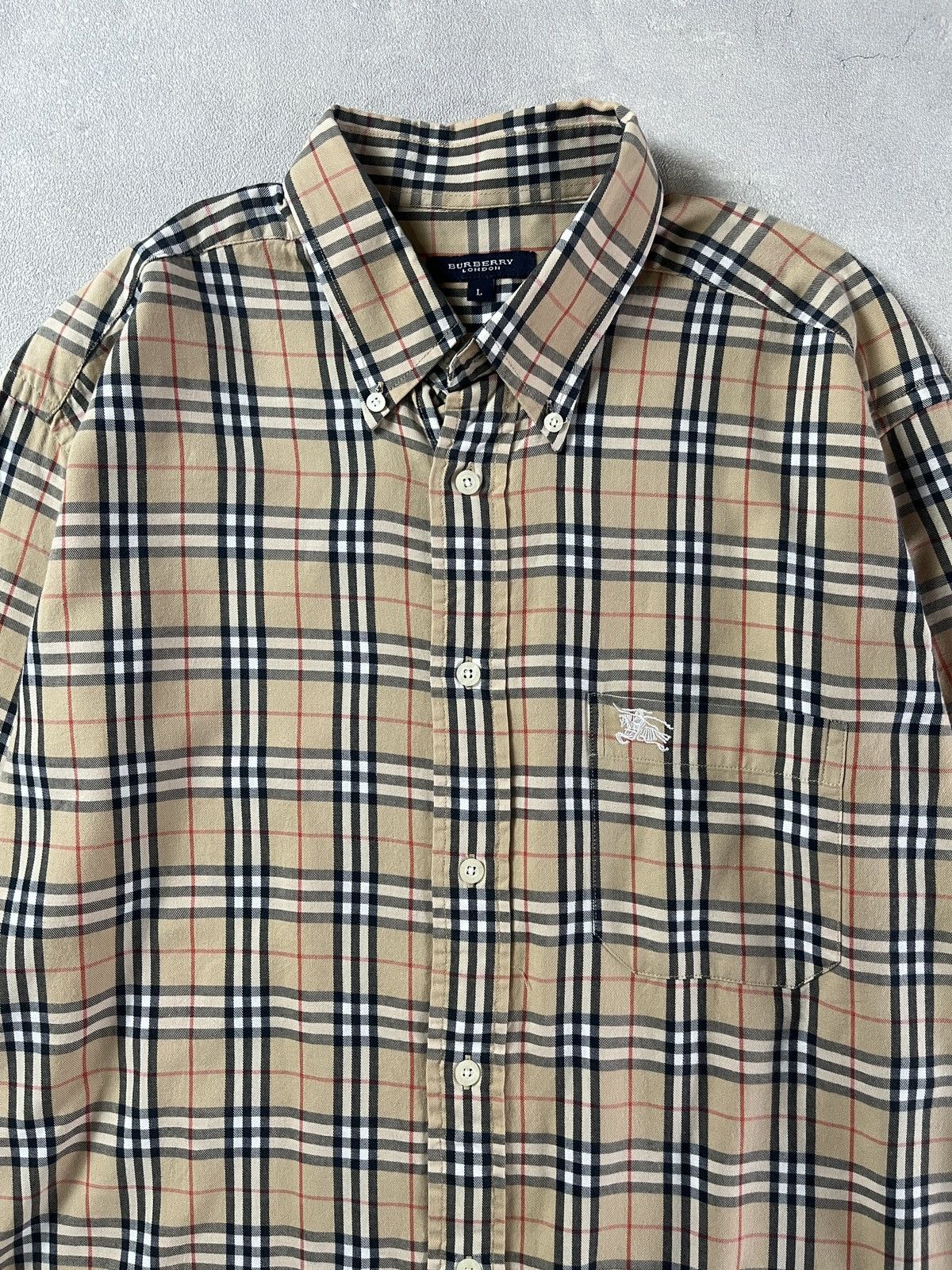 Burberry Vintage Burberry Nova Check Long Sleeve Button Down Shirt Size US L / EU 52-54 / 3 - 2 Thumbnail