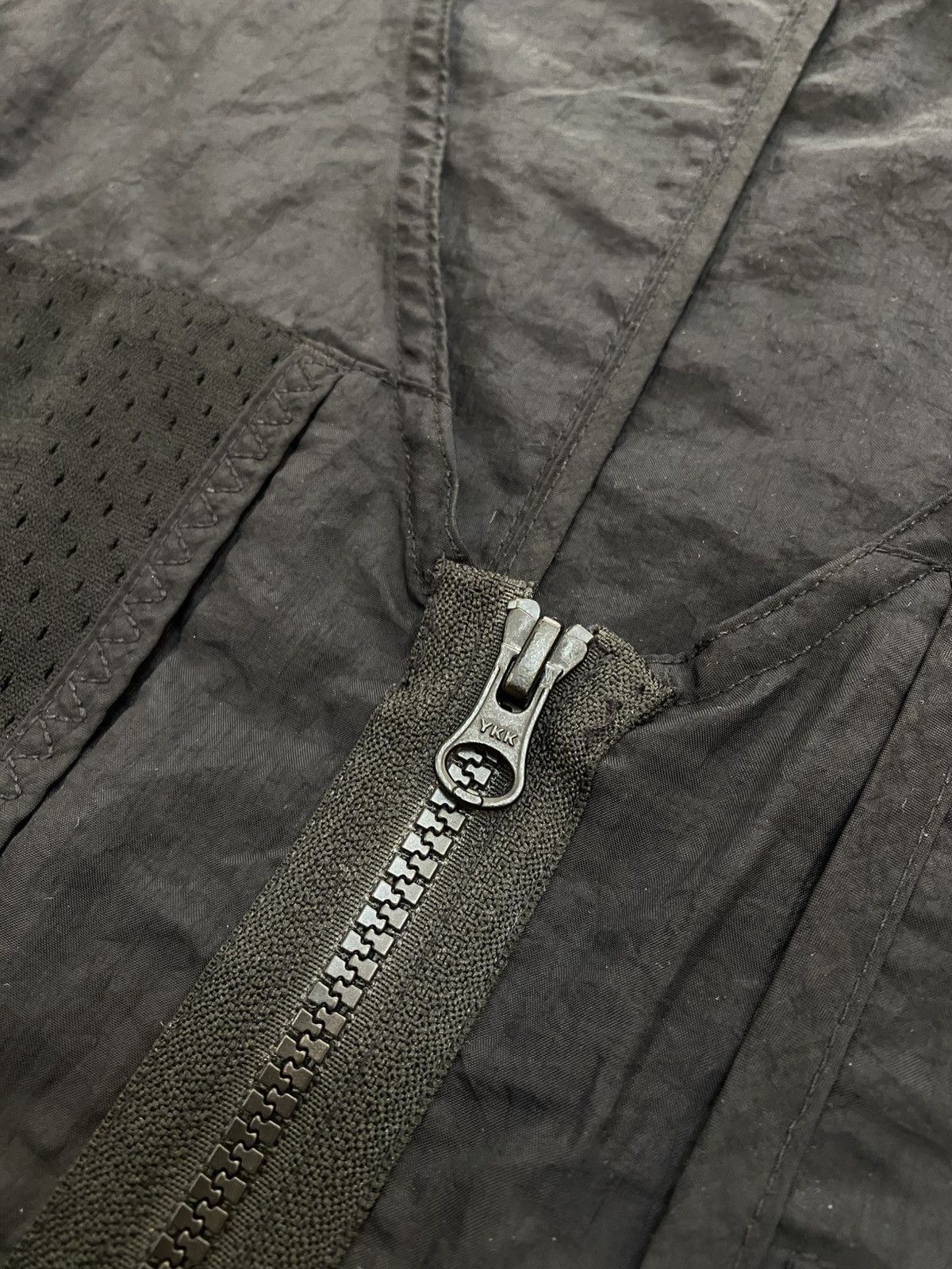 Nike Vintage Nike Air Max Tech Pack Nylon Cargo Vest Size US S / EU 44-46 / 1 - 5 Thumbnail