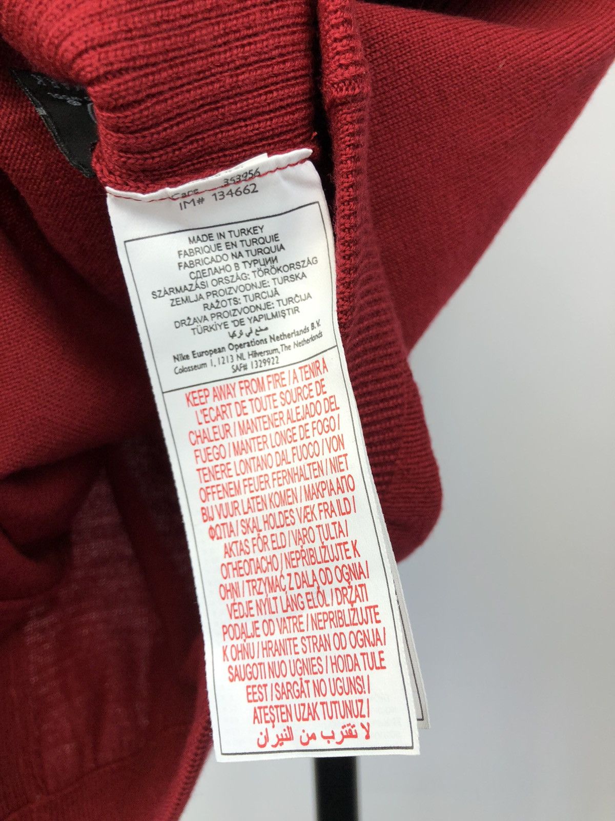 Nike × Vintage Vintage Nike Golf Wool vest Swoosh Sweater Outdoor 90x Size US L / EU 52-54 / 3 - 5 Thumbnail