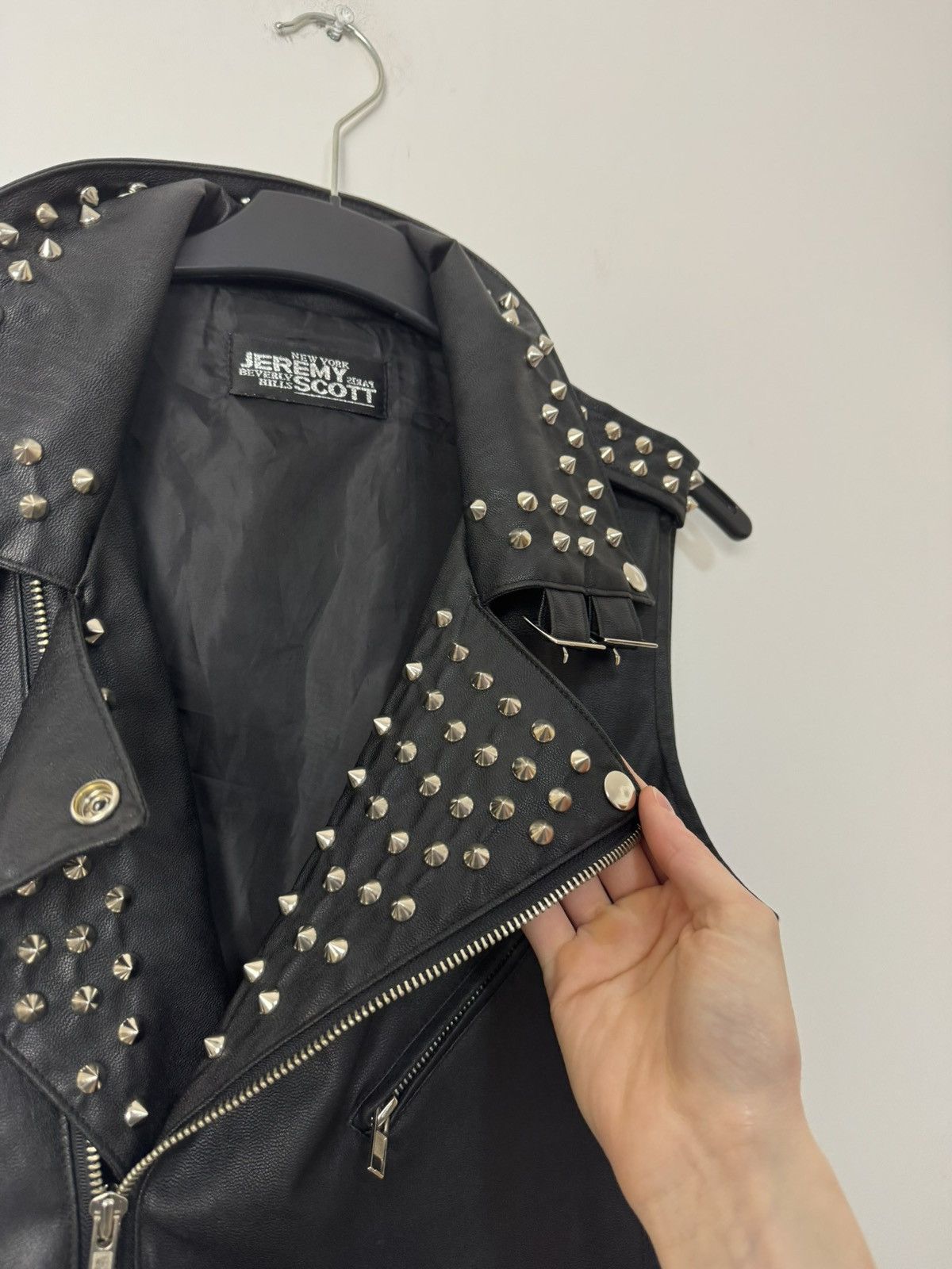 Jeremy Scott Archive Jeremy Scott Studded Leather Biker Vest Size US S / EU 44-46 / 1 - 6 Thumbnail