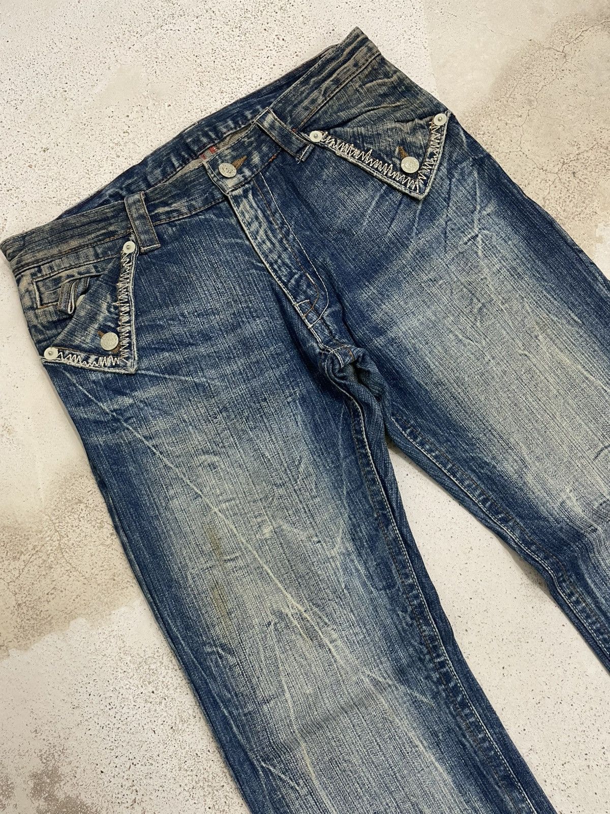 If Six Was Nine Raw Muddy Lightning Whisker Hard Stiching Buckle Back Denim Size US 30 / EU 46 - 4 Thumbnail