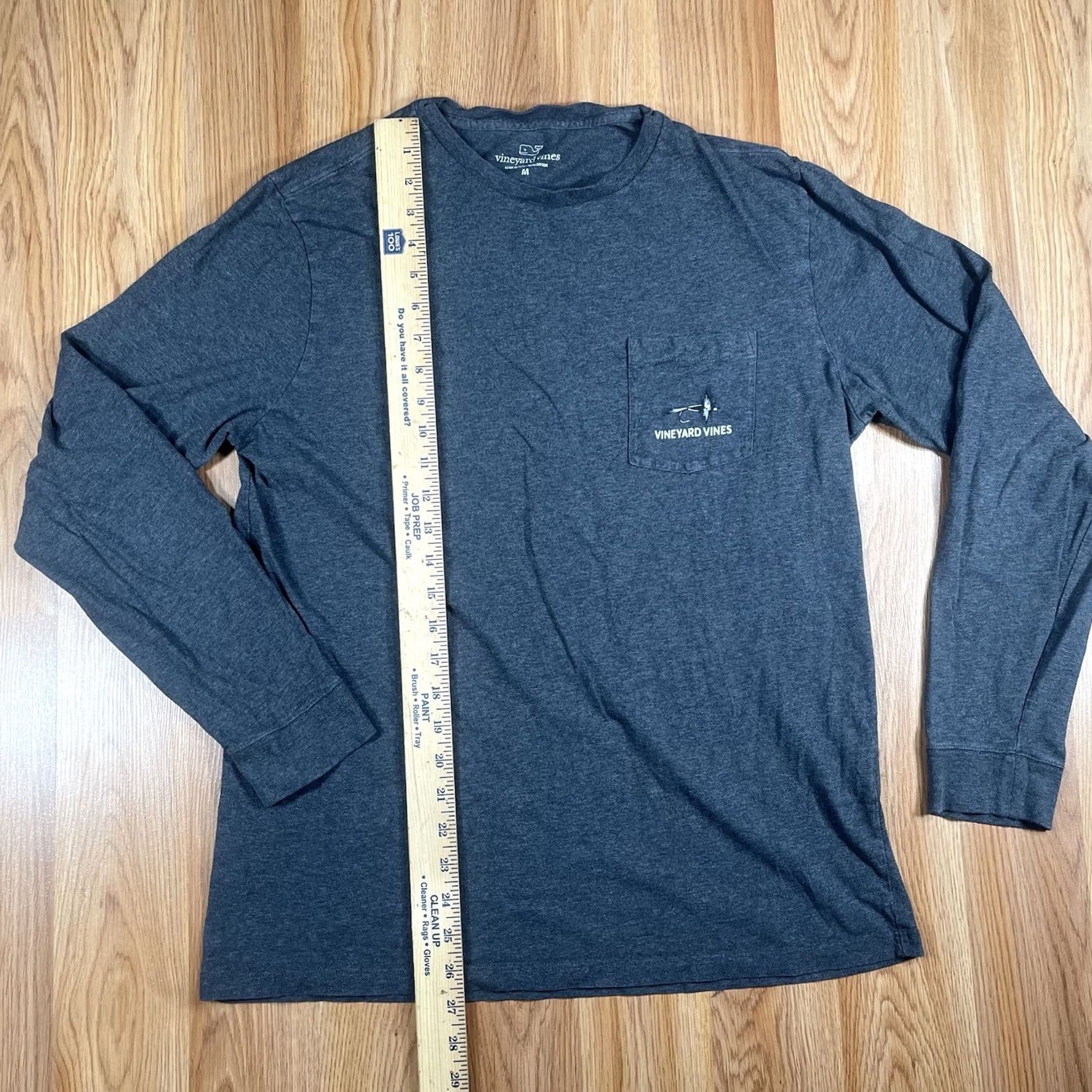 Vineyard Vines Vineyard Vines Long Sleeve T Shirt Mens M Medium Gray Crew Neck Front Pocket Shirt Mens M Gray 90s? Size US M / EU 48-50 / 2 - 4 Thumbnail