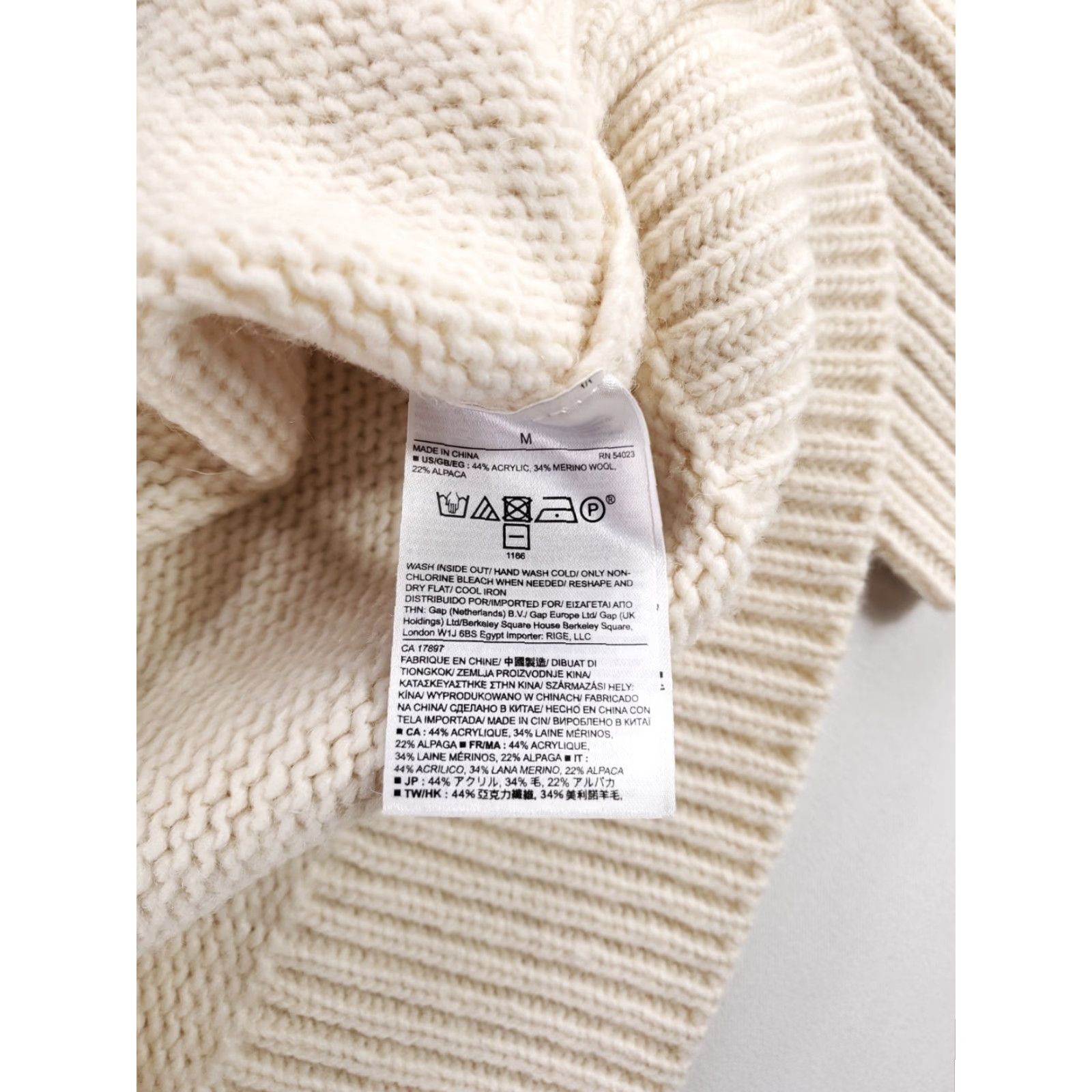 Banana Republic Banana Republic Sweater Nordic Wool Alpaca Acrylic Blend Italian Yarn Mens M Multicolor Wool Pullover Mens M Size US M / EU 48-50 / 2 - 3 Thumbnail