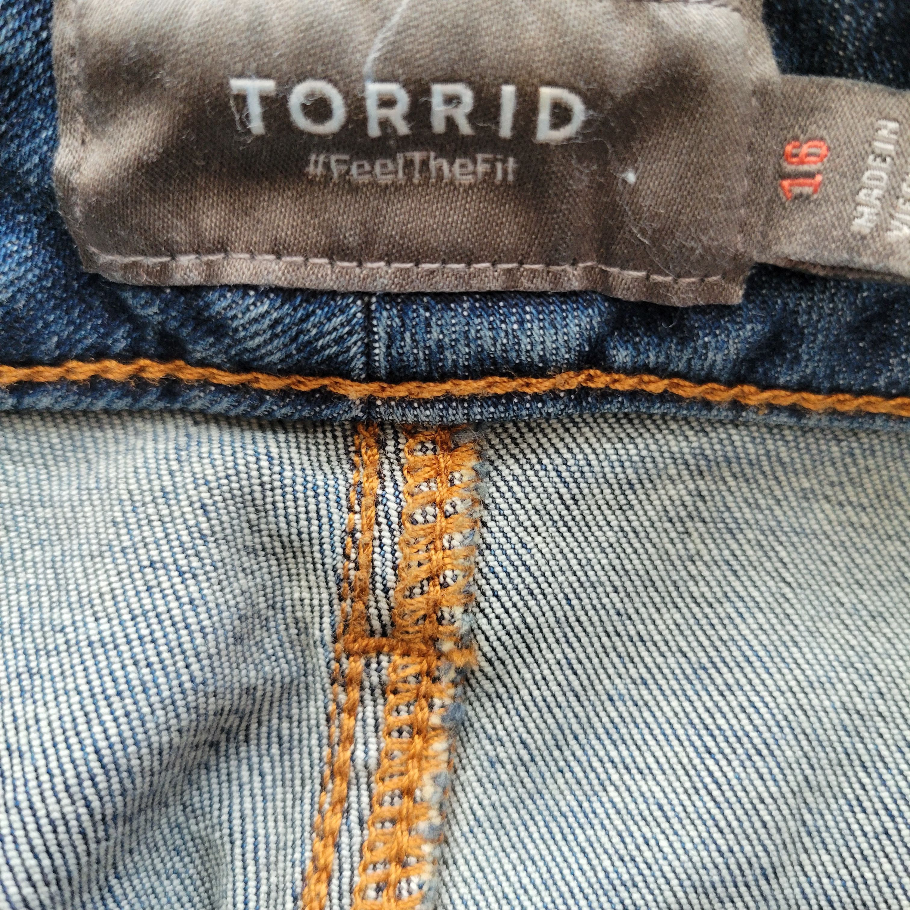 Torrid Torrid Mini Denim Straight Skirt Medium Wash Size 16 Women's Size 38" / US 16 / IT 52 - 5 Thumbnail