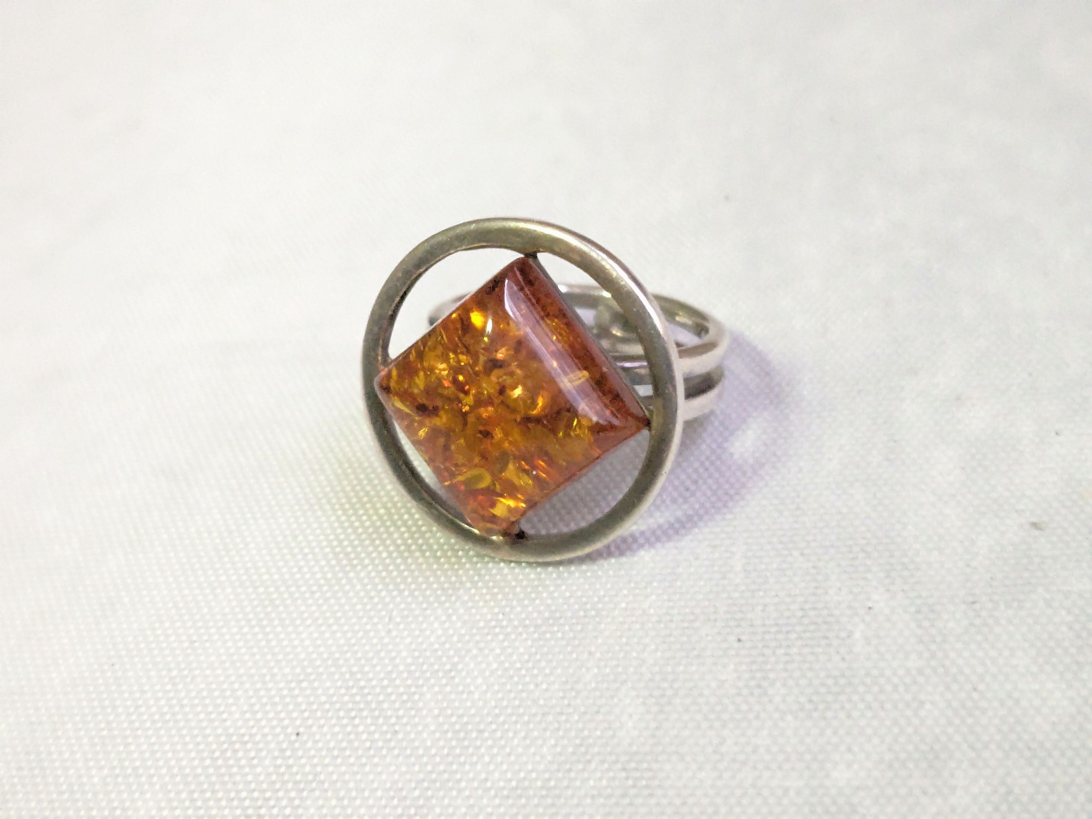 Jewelry Sterling Silver Ring Orange Amber 6.5 Square Round Size ONE SIZE - 2 Thumbnail