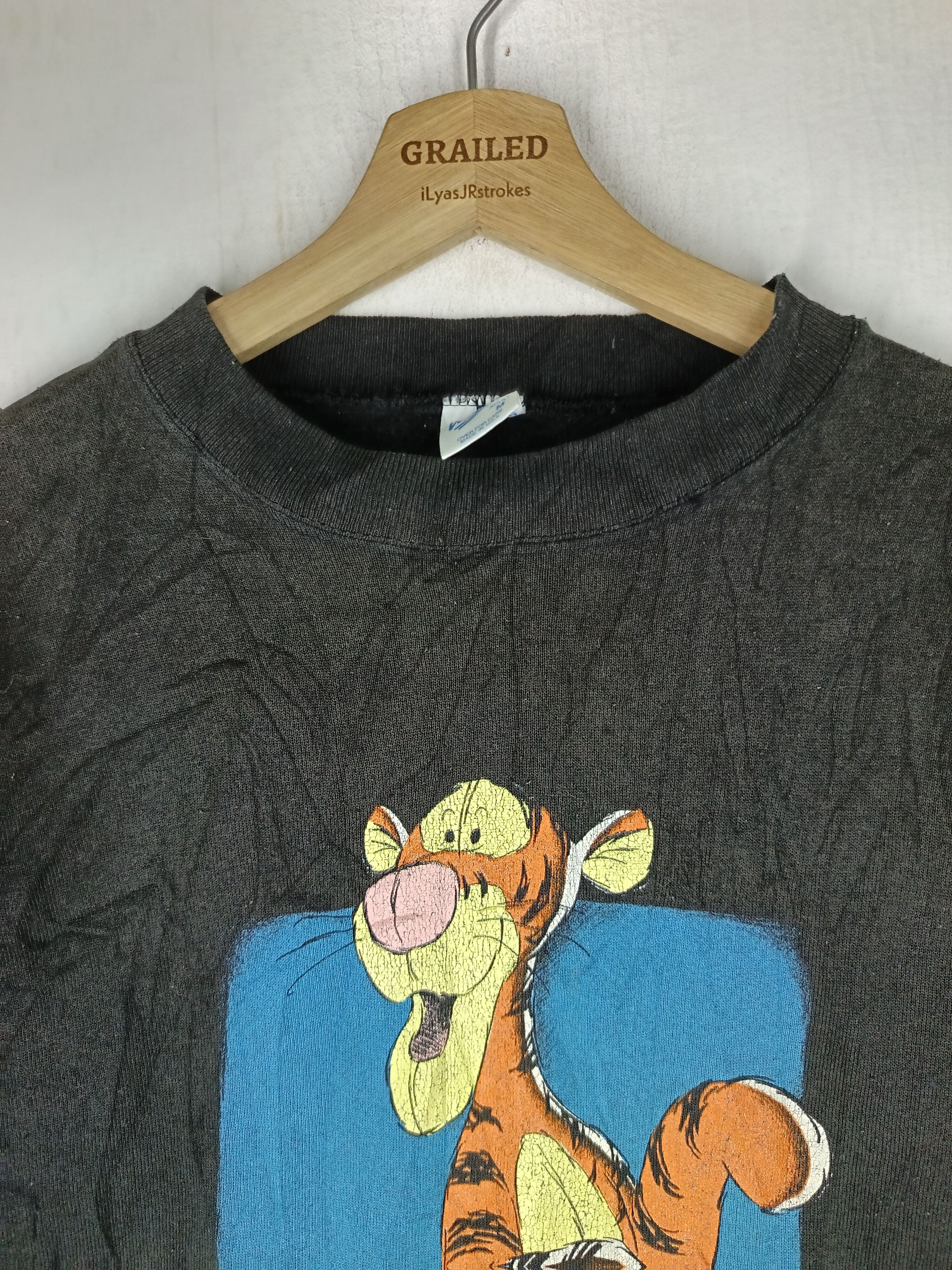 Disney Vintage 80's Pooh Tigger Chararter Sweatshirts Rare Size US M / EU 48-50 / 2 - 4 Thumbnail