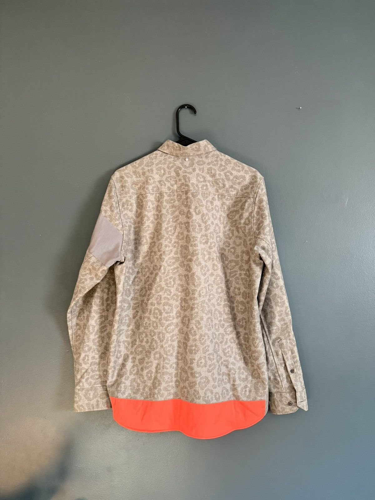 OAMC Grey leopard wool shirt with silk detailing button down Size US L / EU 52-54 / 3 - 9 Thumbnail