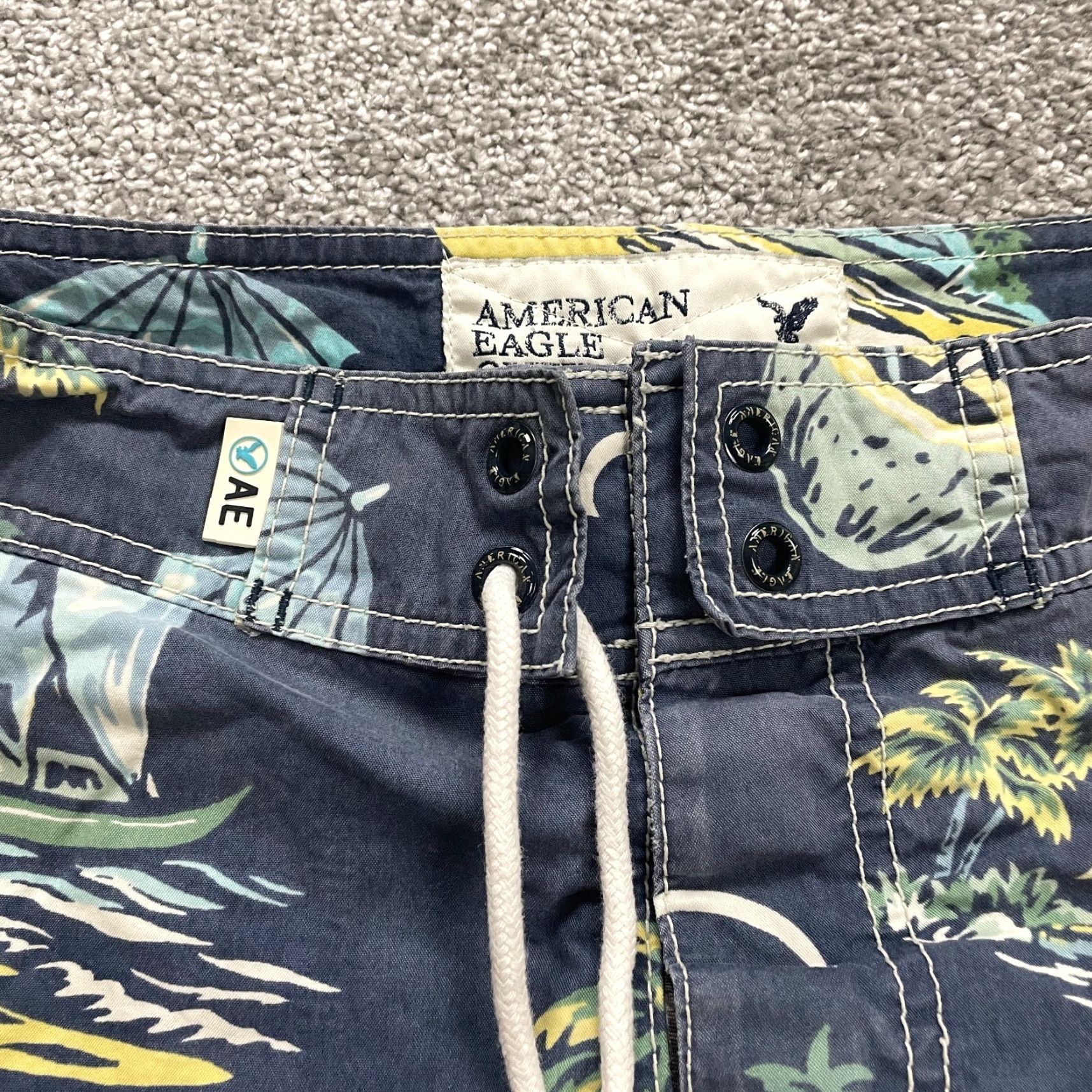 American Eagle Outfitters American Eagle Outfitters Bottom Mens 28 Multicolor Cargo Board Shorts Lined Pockets Breathable Lightweight Stretch Swimwear Trunks Beach Size US 28 / EU 44 - 3 Thumbnail