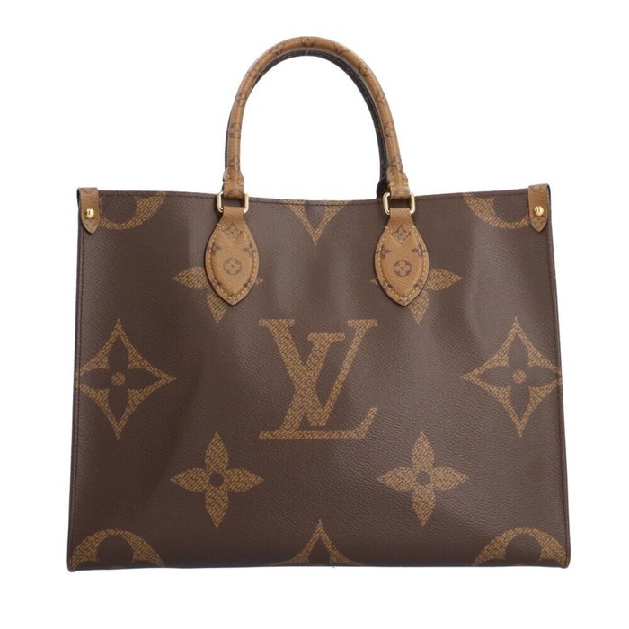 Louis Vuitton Louis Vuitton On The Go Mm Monogram Giant Shoulder Bag Reverse M45321 Brown Unisex 