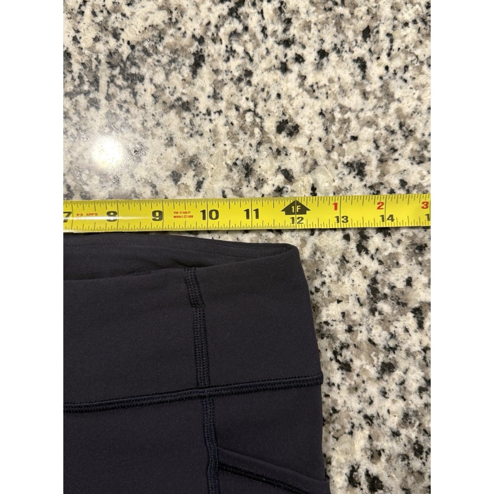 Lululemon Lululemon Blue Tight Stuff Tight II Scallop Hem Reflective 24.5" Inseam Sz 4 Leggings Women Regular Size 4 Blue Reflective Athleisure Size 27" / US 4 / IT 40 - 5 Thumbnail