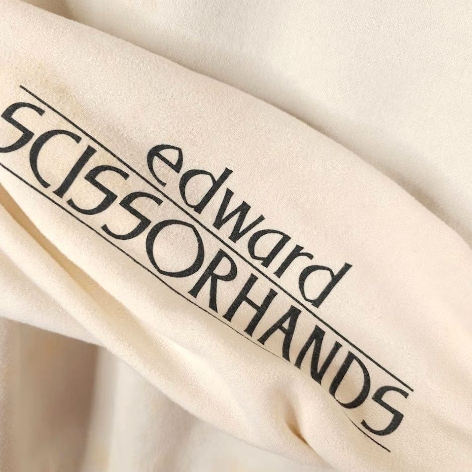 Vintage Edward Scissorhands Sweatshirt Womens Size Medium Cream Tim Burton Movie Crew Neck Pullover Vintage? No Size M / US 6-8 / IT 42-44 - 6 Thumbnail