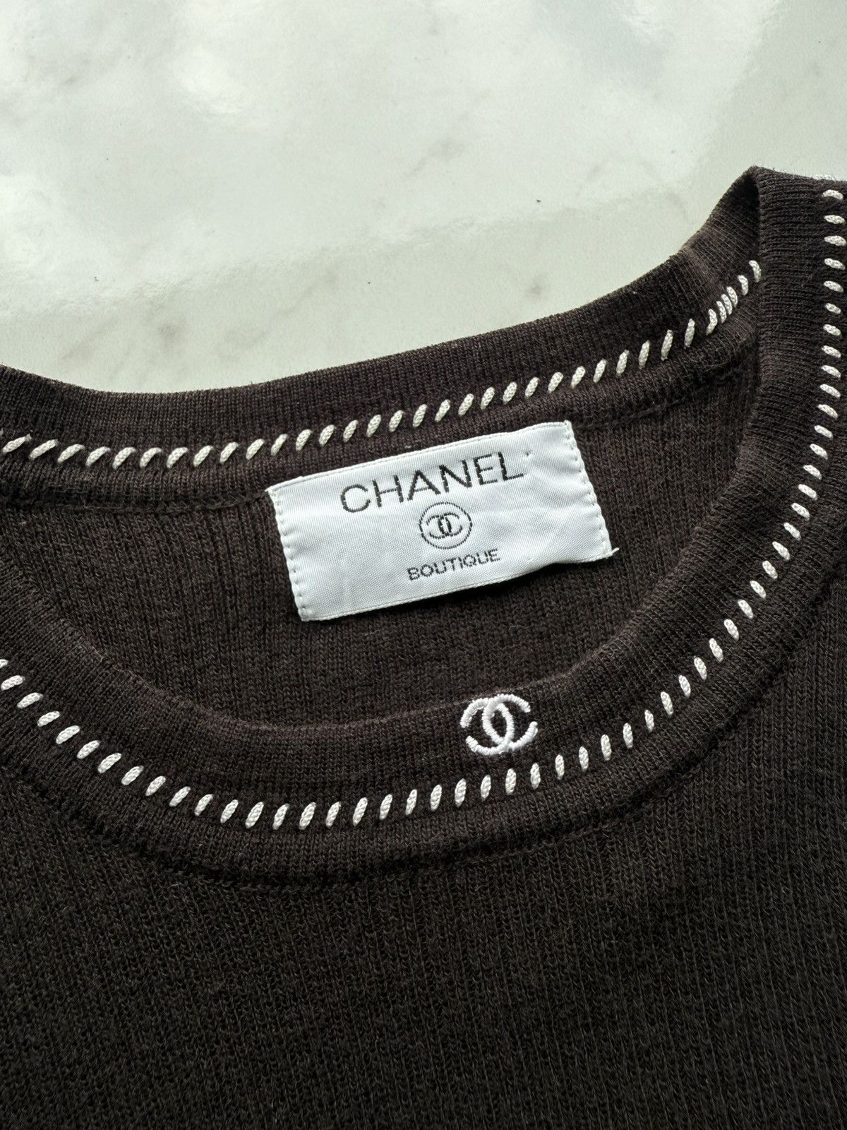 Chanel Vintage CHANEL Neck Logo Black Crop Top Size M / US 6-8 / IT 42-44 - 3 Thumbnail