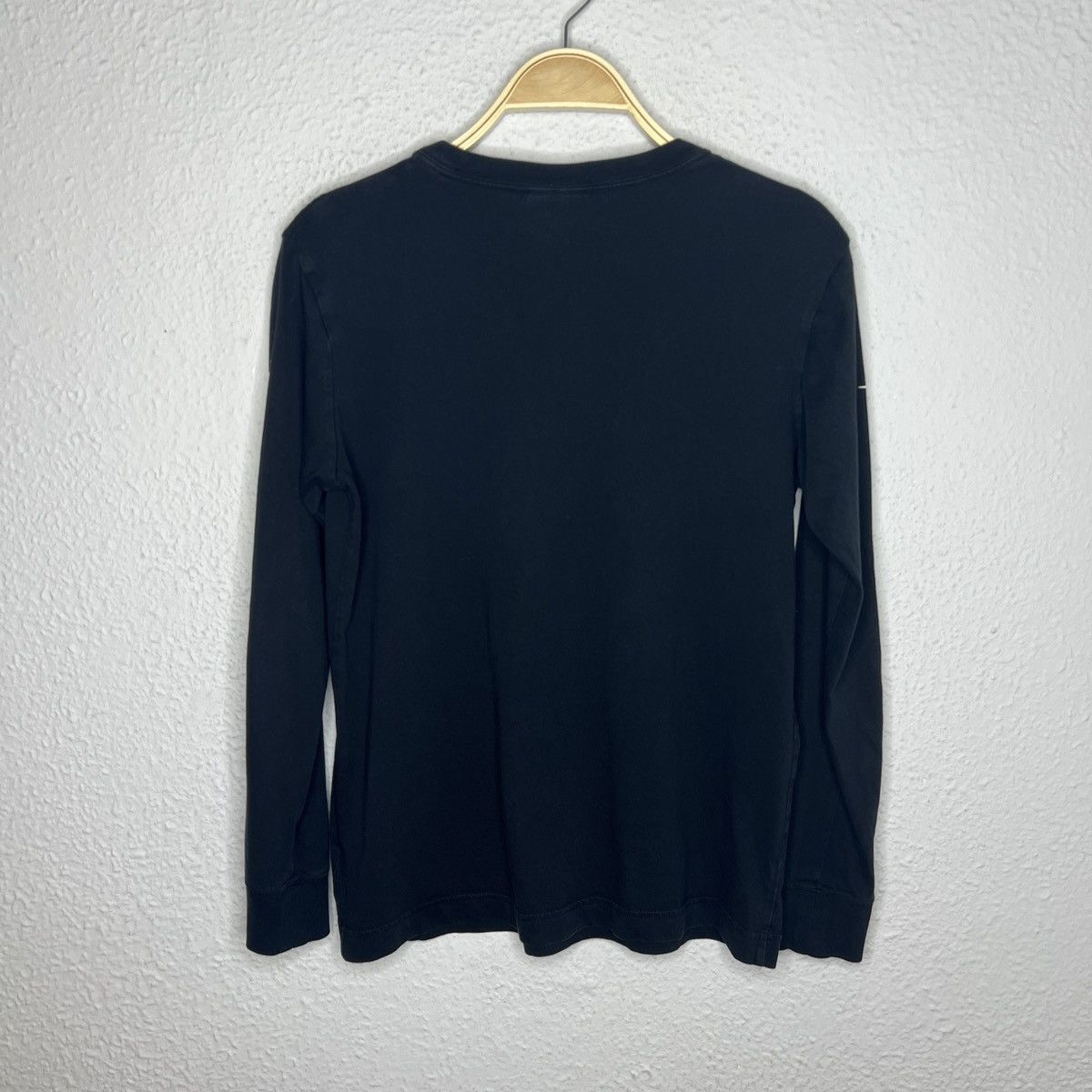 Nike Nike Longsleeve Tshirt Sweatshirt Black Swoosh Logo Size US S / EU 44-46 / 1 - 7 Thumbnail