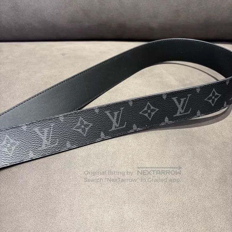 Louis Vuitton Louis Vuitton Black V-button presbyopic leather belt Size ONE SIZE - 2 Thumbnail