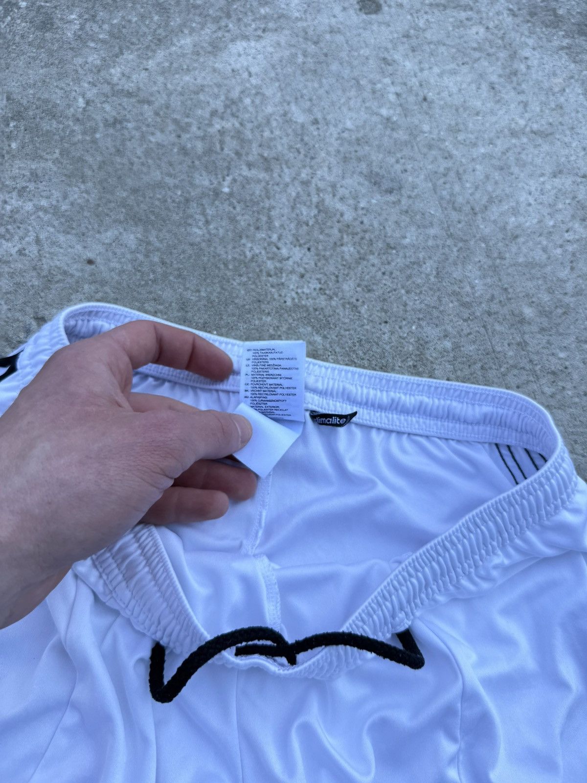 Adidas Vintage Adidas Y2K avantgarde streetwear shorts Size US 30 / EU 46 - 9 Thumbnail