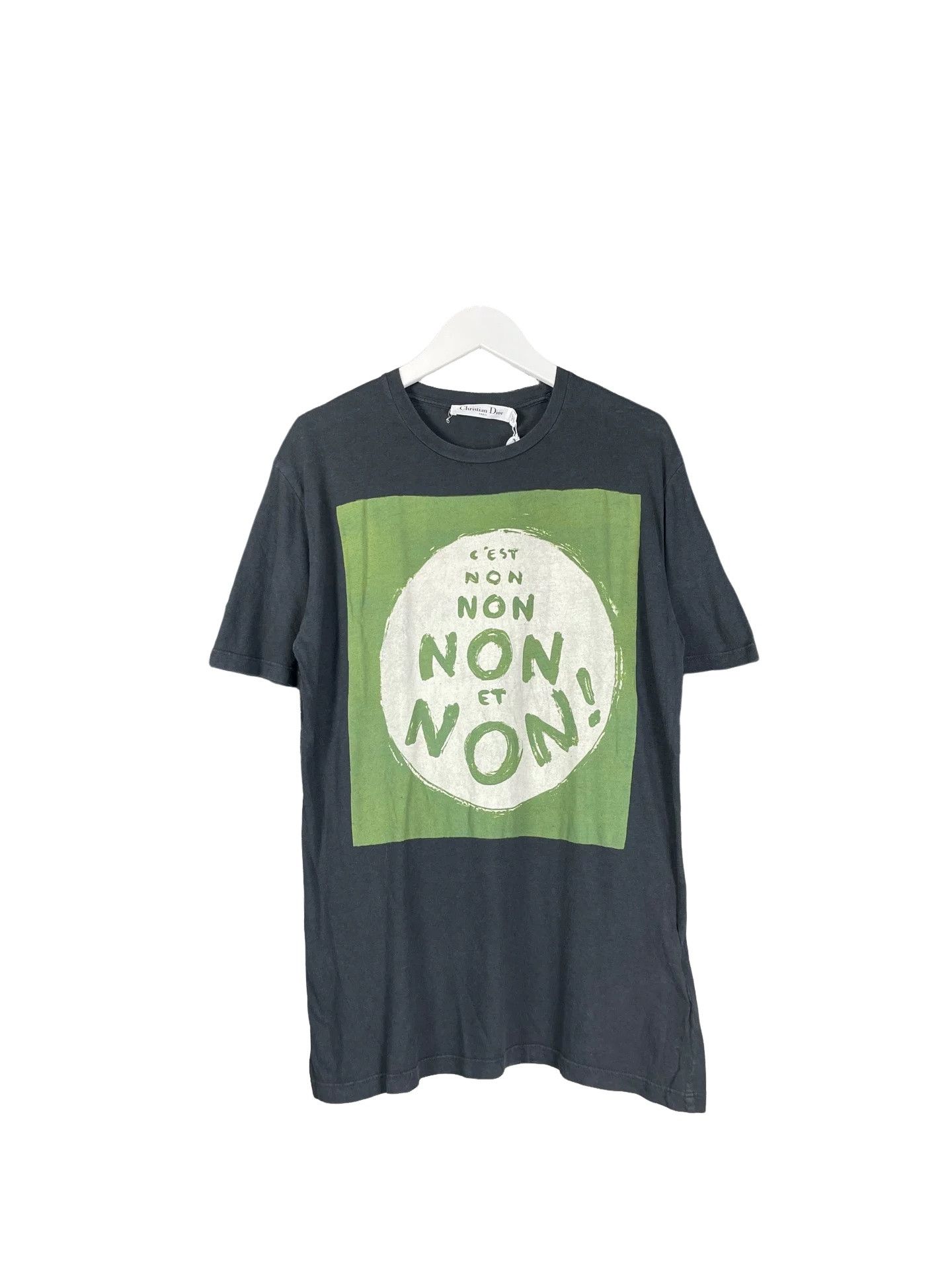 Dior Dior C'est Non Graphic T-Shirt Size XS Size US XS / EU 42 / 0 - 1 Thumbnail