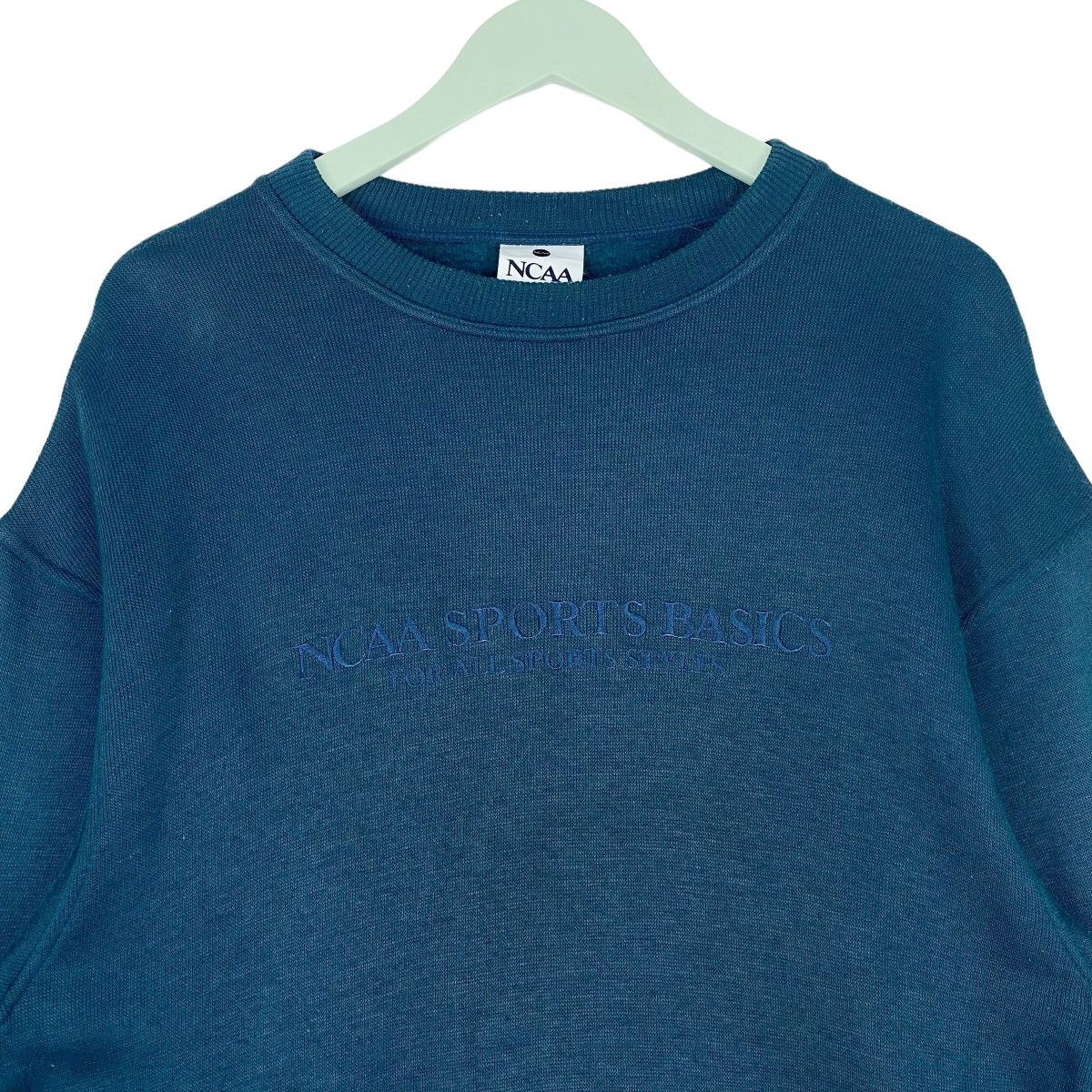 NCAA NCAA Sports Basic Sweatshirt Crewneck Pullover Jumper Size US M / EU 48-50 / 2 - 2 Thumbnail