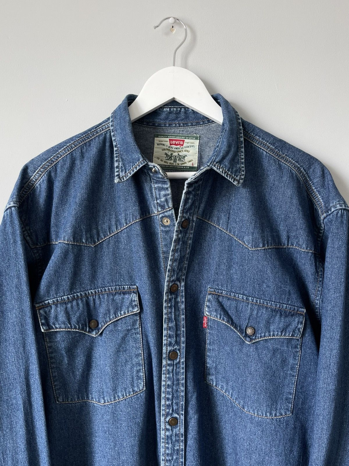 Levi's 90's Vintage Levi's Western Denim Button Up Shirt Red Tab Size US L / EU 52-54 / 3 - 2 Thumbnail