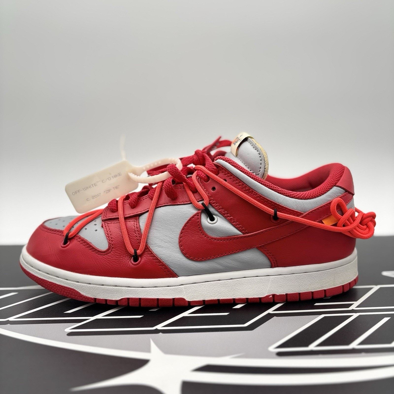 Nike × Off-White Nike Dunk Low x OFF-WHITE 2019 ' University Red ' | CLEAN! Size US 9.5 / EU 42-43 - 11 Thumbnail
