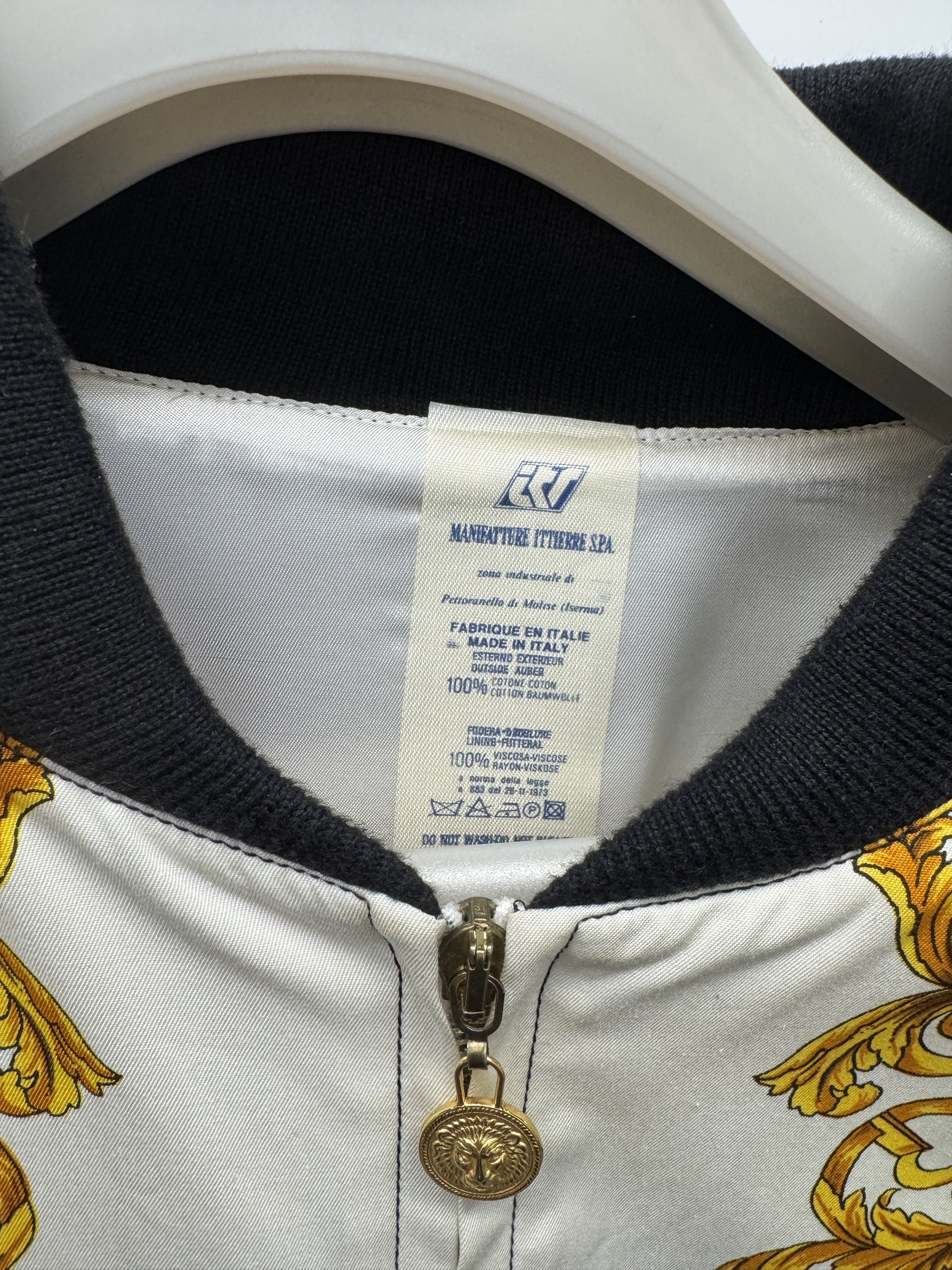 Versus Versace Vintage Versus Versace Native American Print Bomber Jacket Size US M / EU 48-50 / 2 - 7 Thumbnail
