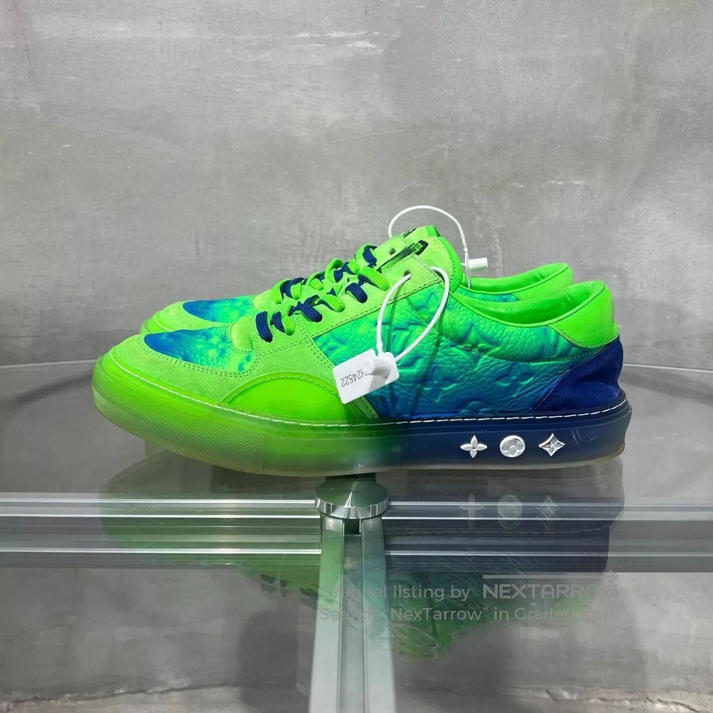 Louis Vuitton Green Low-Top Sneakers Size 10. Size US 10 / EU 43 - 3 Thumbnail