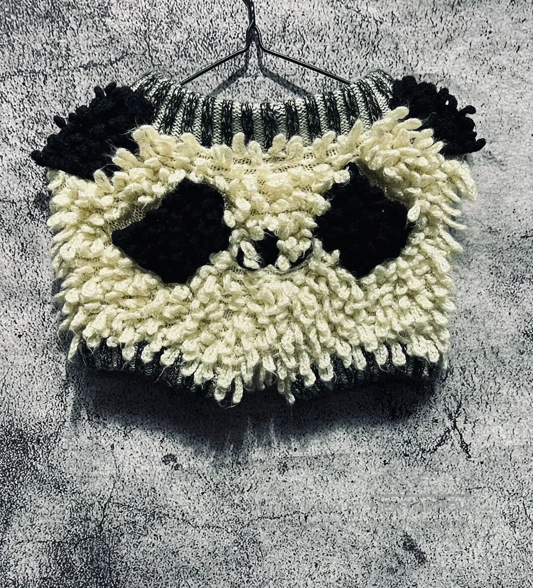 Japanese Brand Cute Panda-Themed Fur Shorts. Size 24" / US 00 / IT 34 - 2 Thumbnail