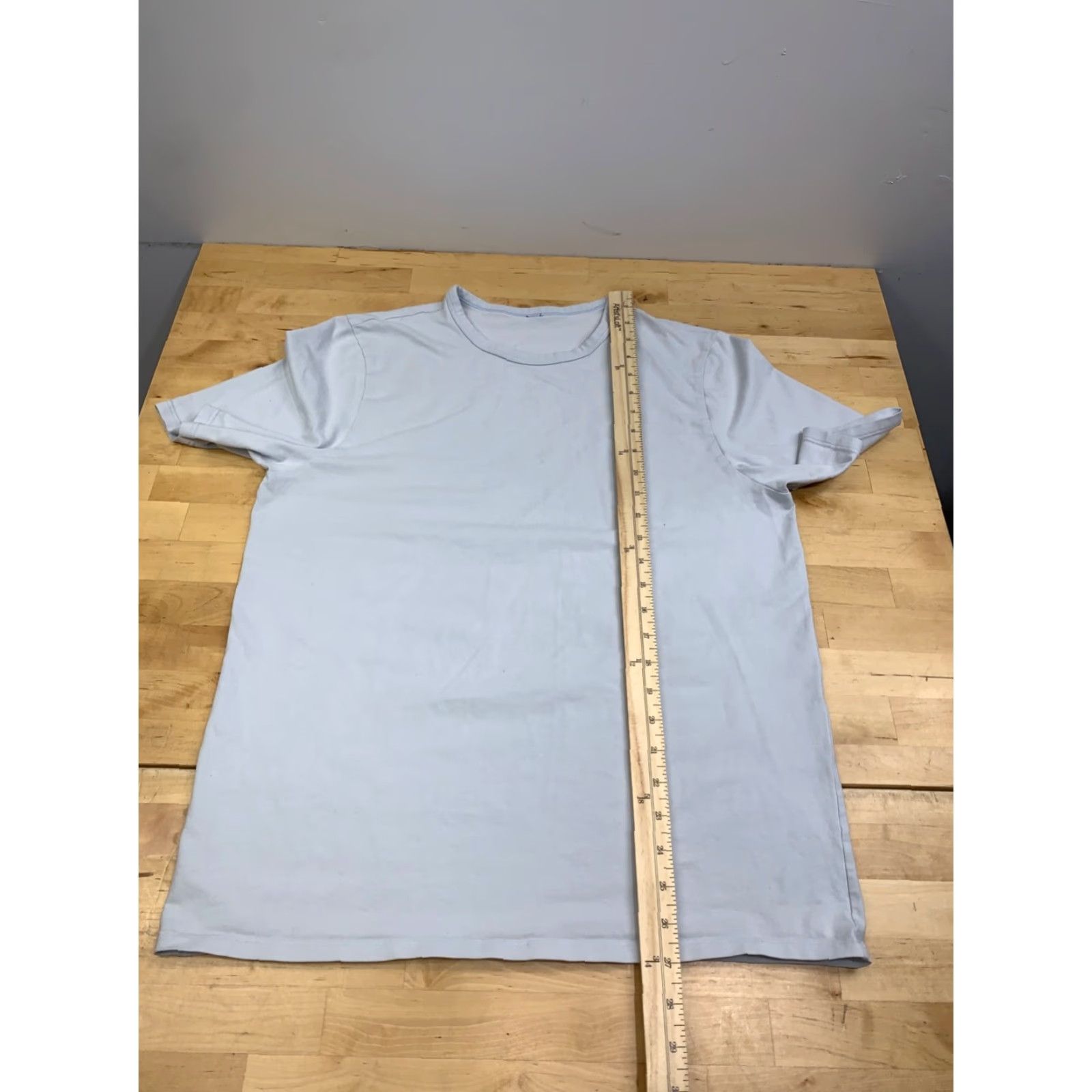 Lululemon Lululemon Shirt Men M Light Blue Short Sleeve Pullover Casual Activewear T-Shirt Size US M / EU 48-50 / 2 - 3 Thumbnail