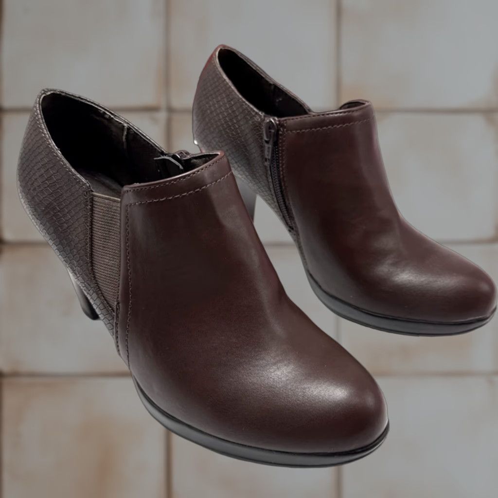Vintage Rialto Posie Espresso Smooth Womens Size 7.5 M Ankle Boot Zip Heel Size US 8 / IT 38 - 1 Thumbnail