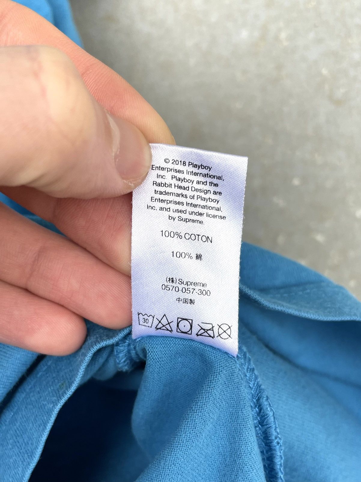 Playboy × Supreme Supreme Playboy FW18 Embroidered Logo Pocket T-Shirt Size US M / EU 48-50 / 2 - 8 Thumbnail