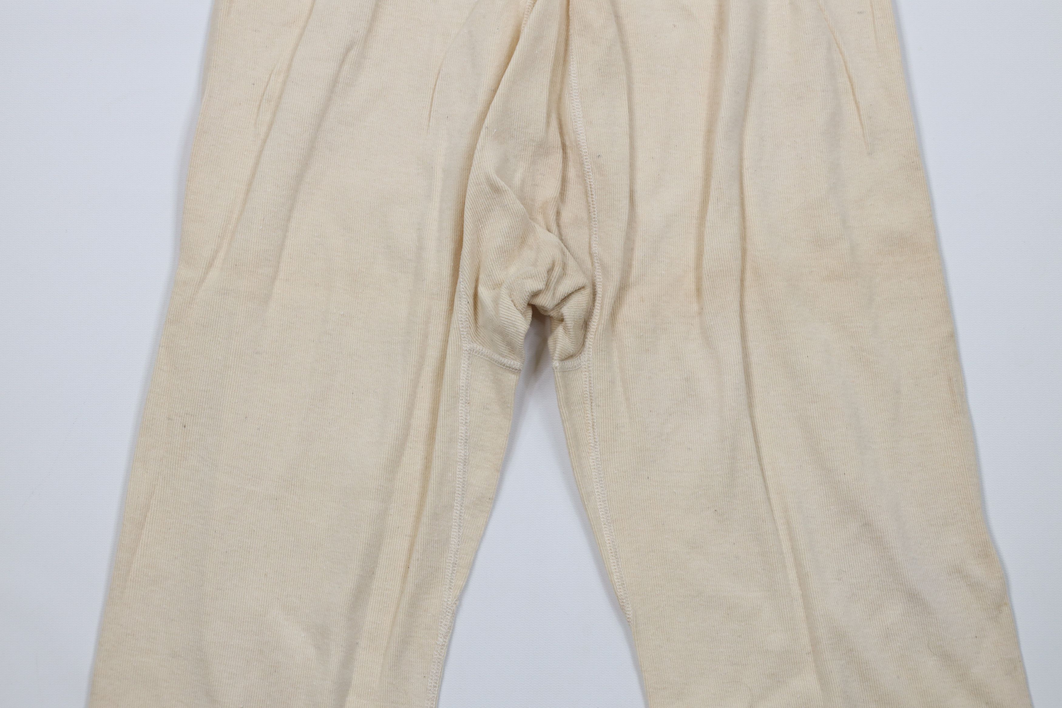 Vintage Vintage 60s Vietnam War Ribbed Military Drawers Pants USA Size US 32 / EU 48 - 10 Thumbnail